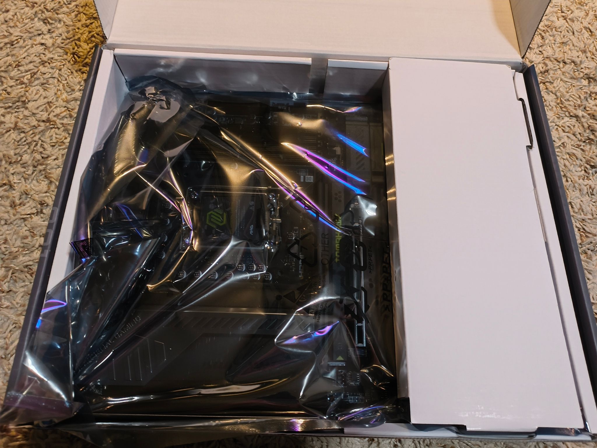 MSI MAG Z890 Tomahawk WiFi