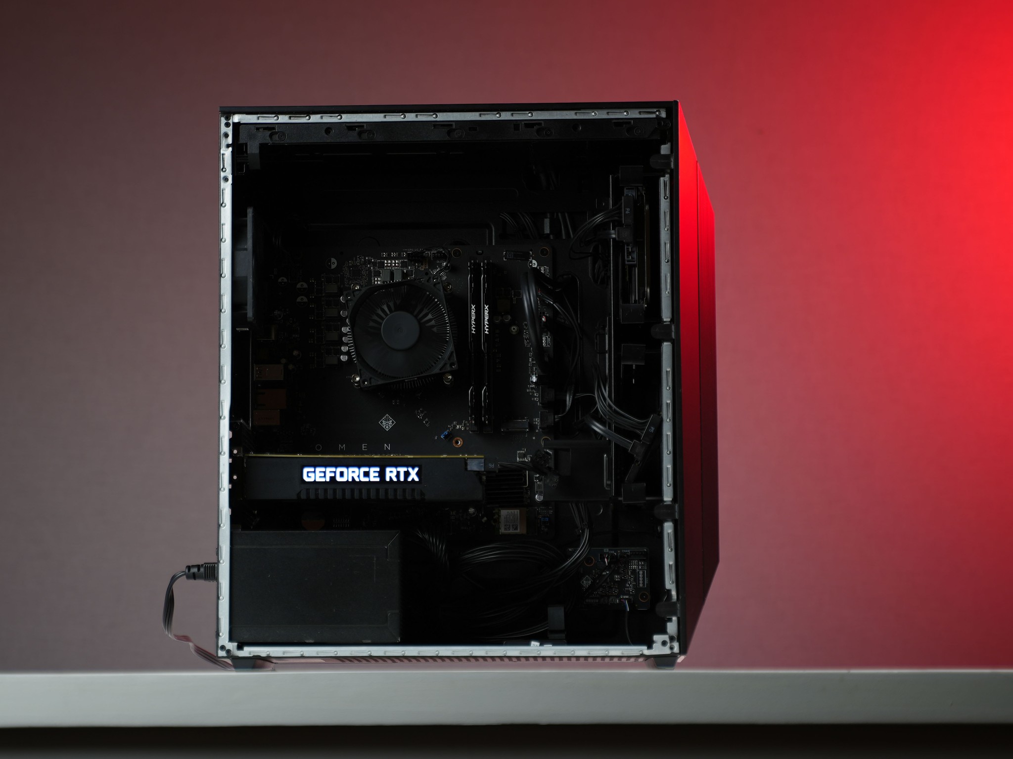 \ LF-00 / RTX 2060 Super Ryzen 7 3700X 16GB 1.3TB Windows 11 Gaming PC Powerhouse