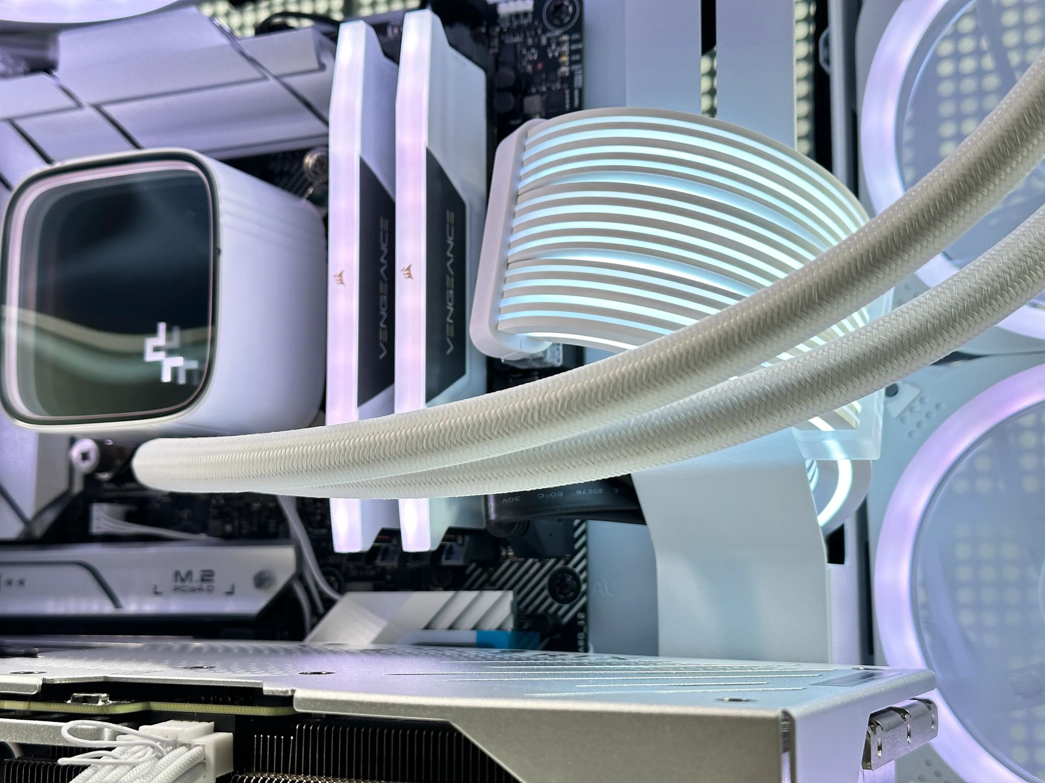 🤍👁️‍🗨️The Vision❄️Nvidia RTX 4070 TI 12GB◊Intel i9 12900K 16 Core◊32GB DDR5◊2TB NVME