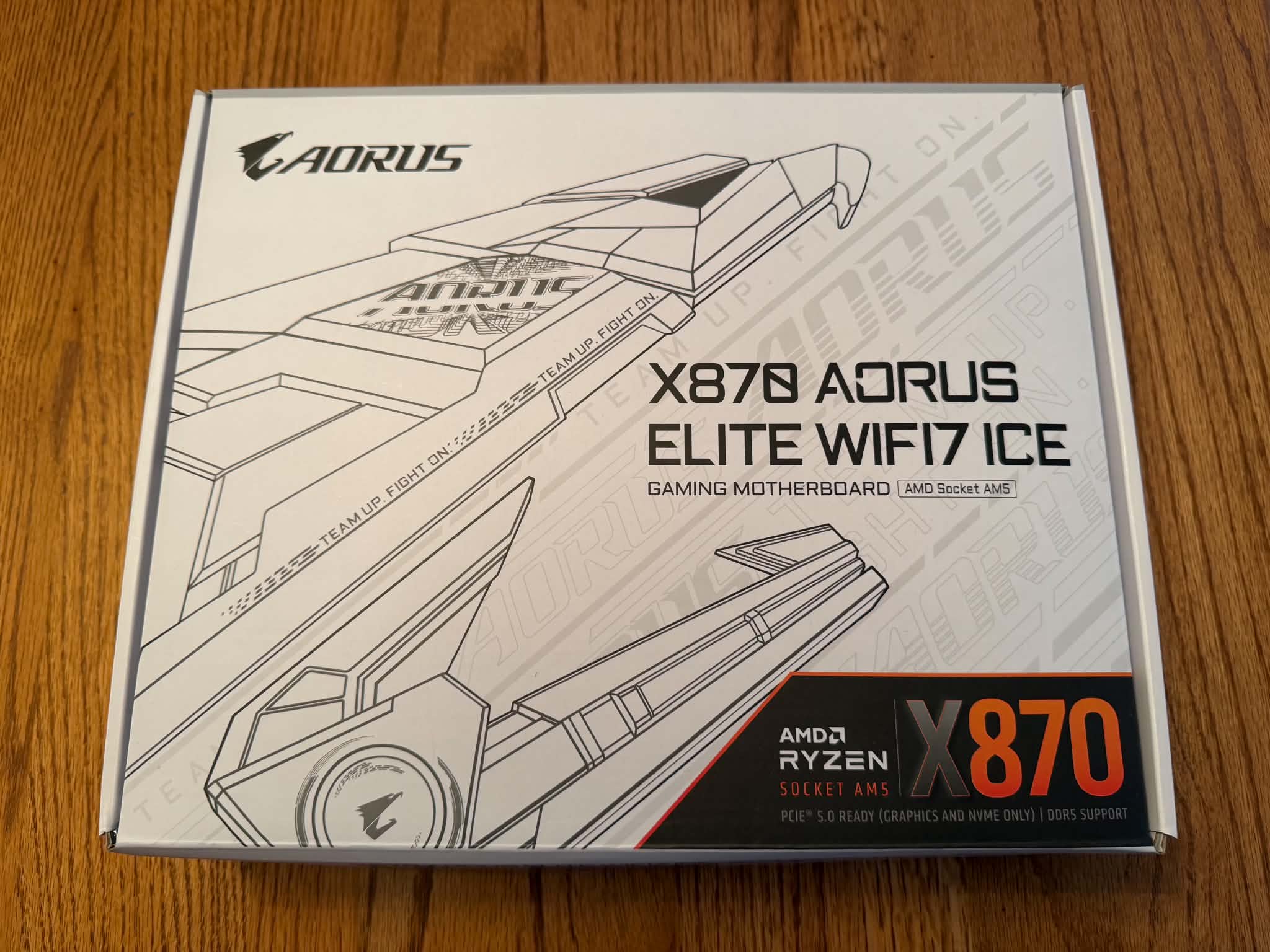 GIGABYTE X870 AORUS Elite WIFI7 ICE AMD AM5 (rev 1.1) Motherboard