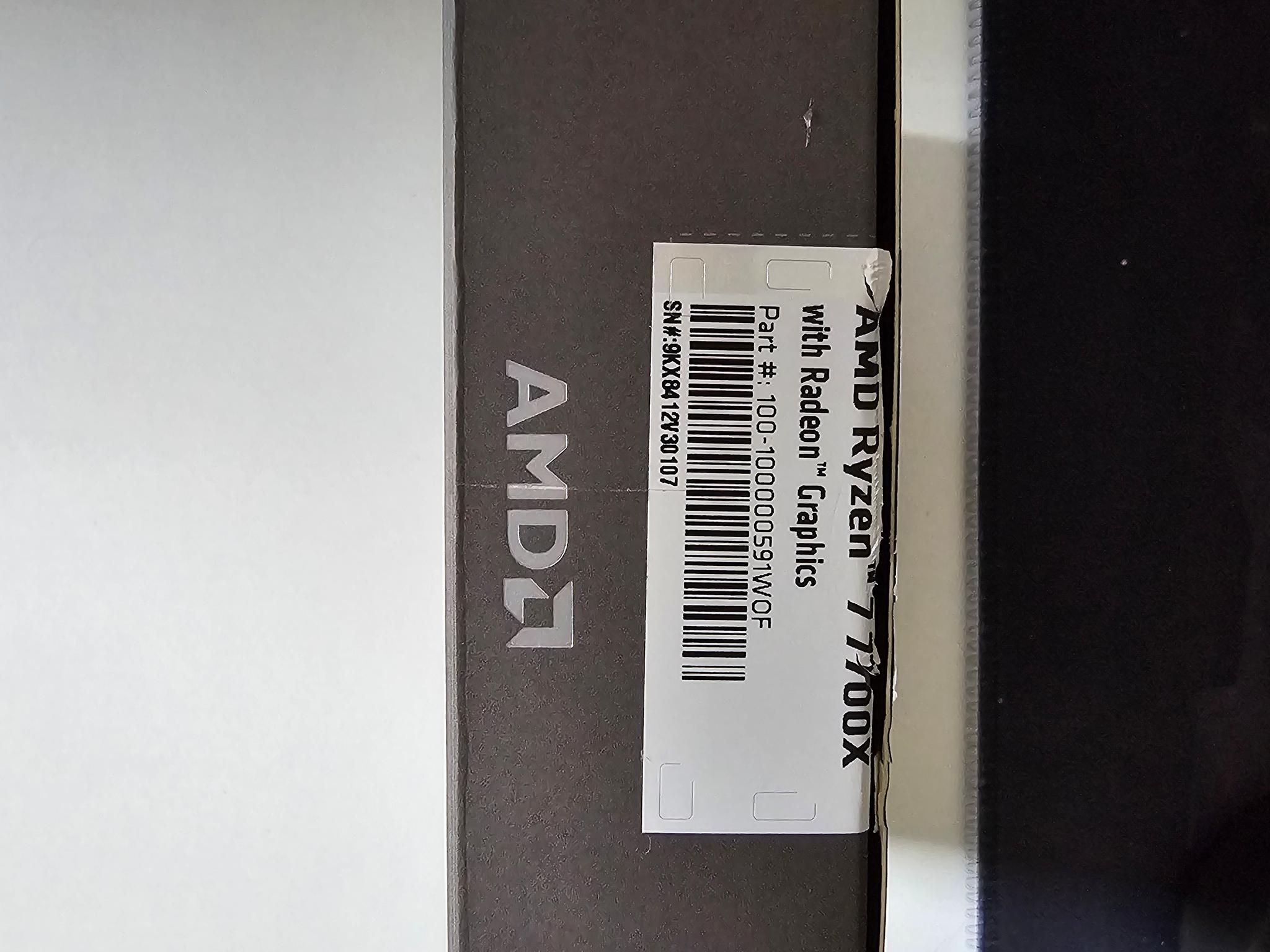 AMD Ryzen 7 7700X