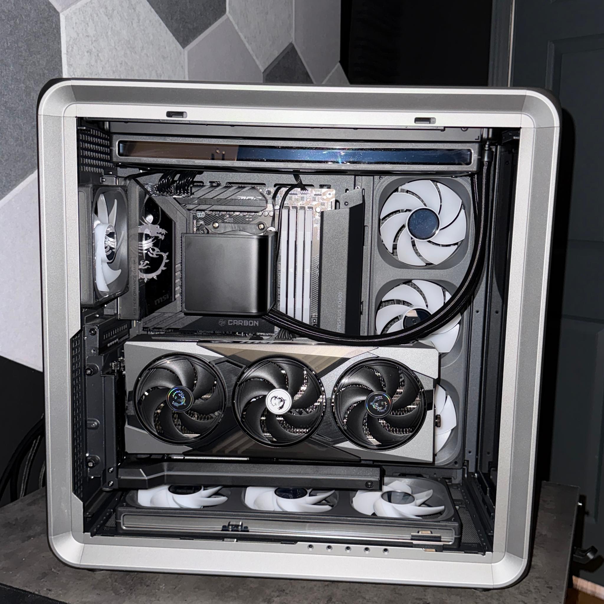 Custom MSI PRO Gaming PC|MSI RTX 5080 Gaming Trio|Ryzen 7 9800X3D|MSI 1250W PSU|4TB Gen 4 NVME SSD|