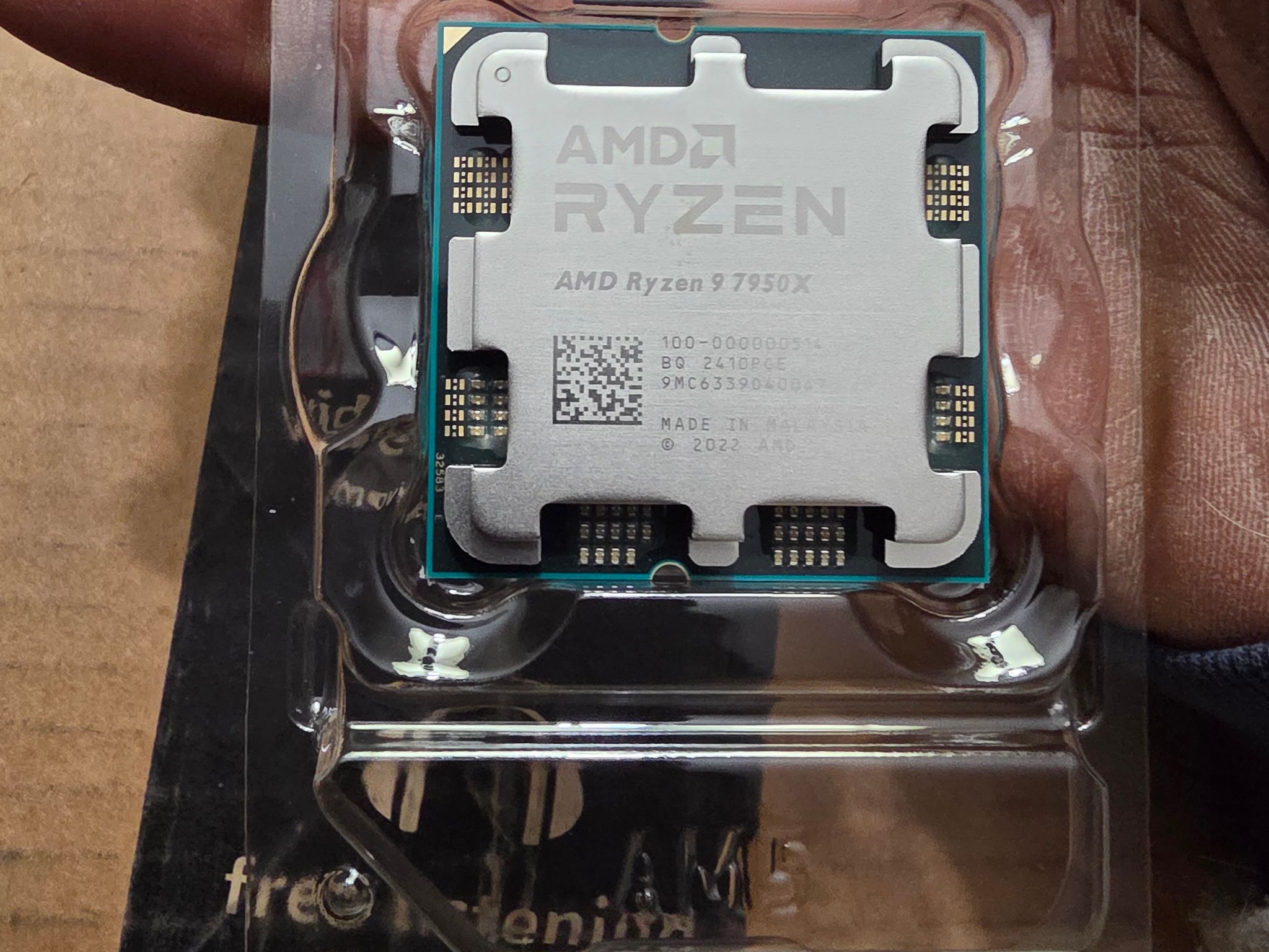 AMD Ryzen 9 7950X
