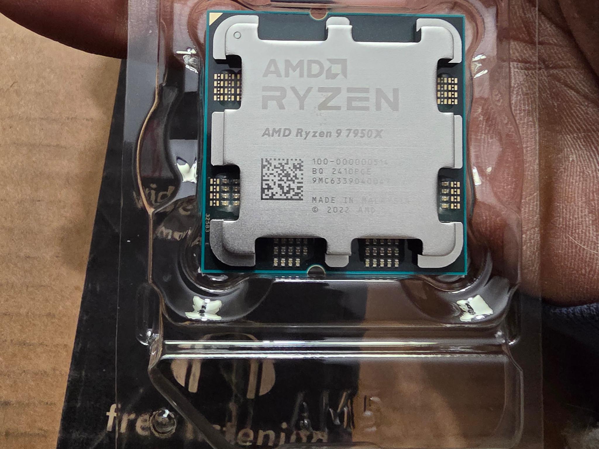 AMD Ryzen 9 7950X