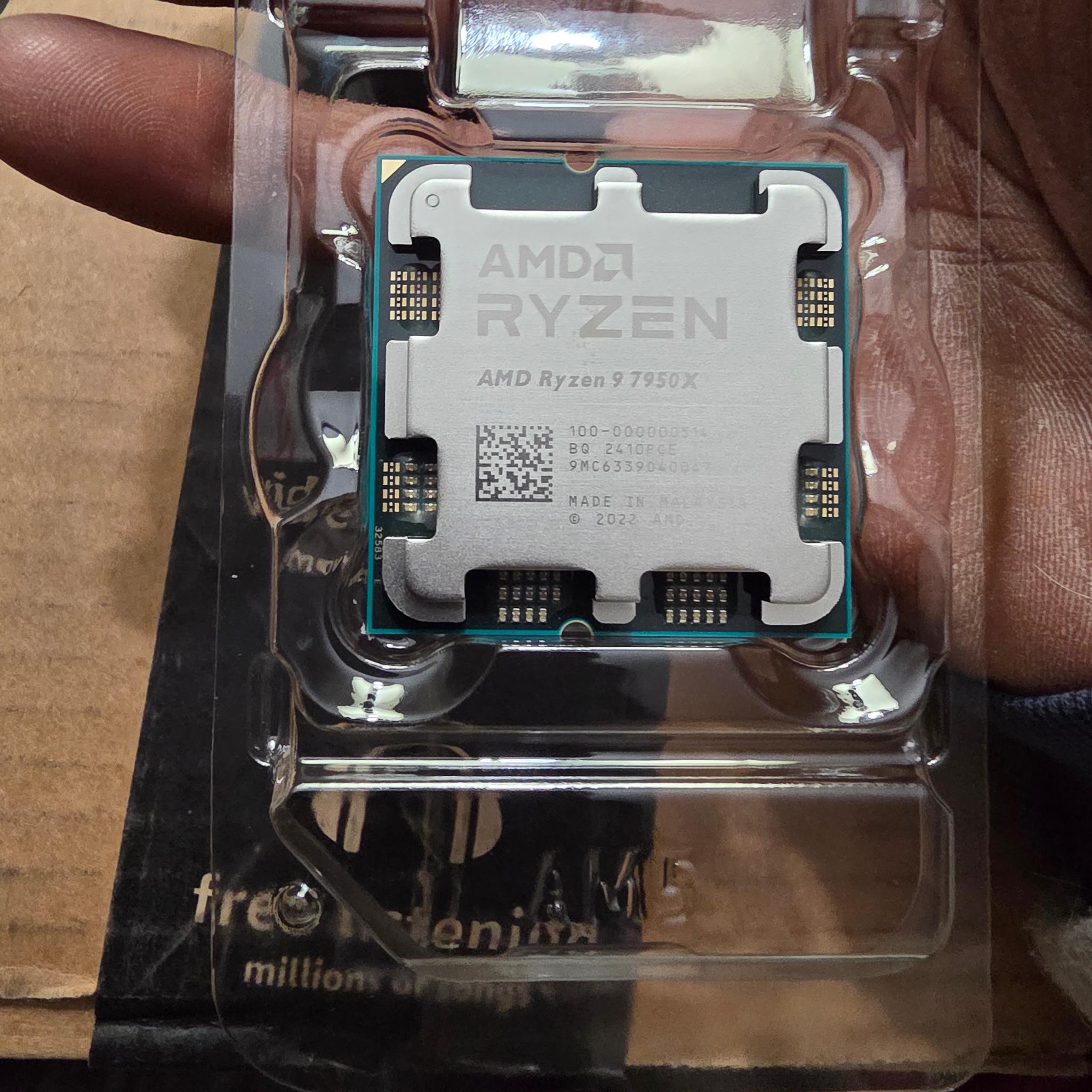 AMD Ryzen 9 7950X