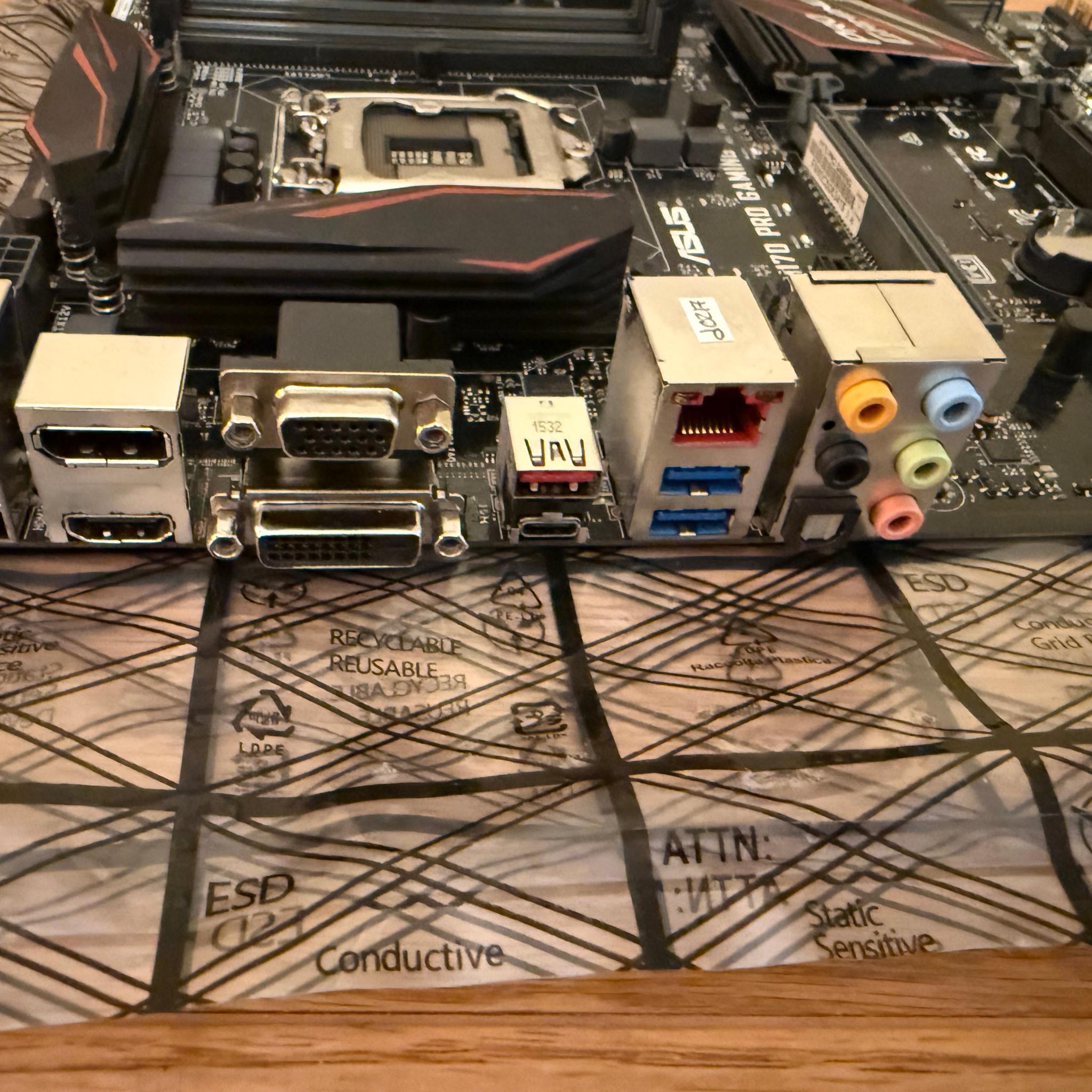 ASUS H170 PRO Gaming Motherboard 6th Gen Intel ATX