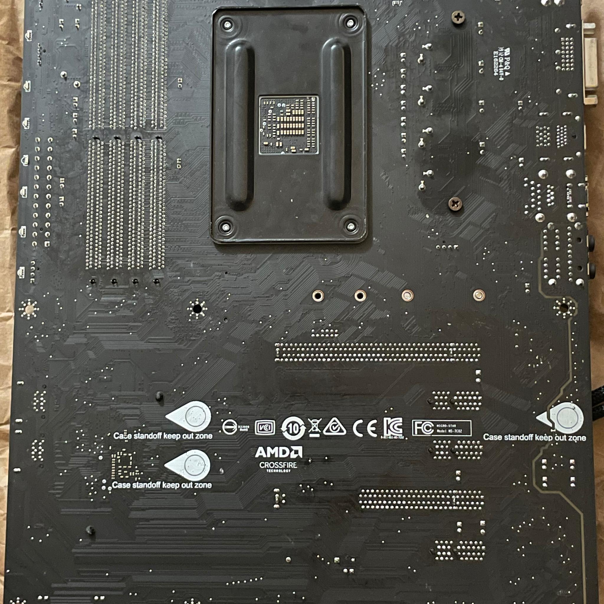 B450 MSI Tomahawk