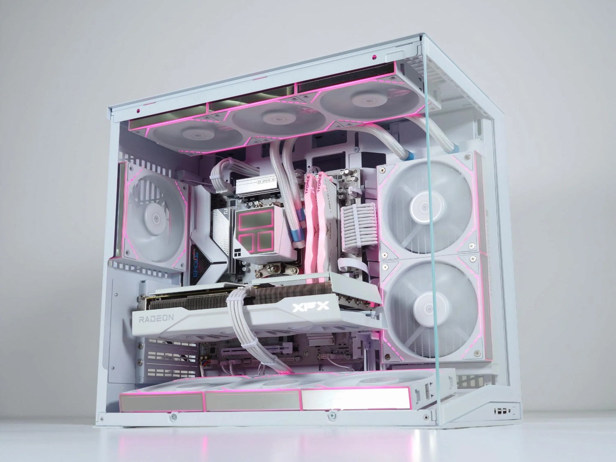 🌬️🐻‍❄️ All AMD Gaming PC🌨️ AMD RX 9070 XT 16GB🌨️ AMD Ryzen 9 7900X🌨️32GB DDR5🌨️1TB NVME