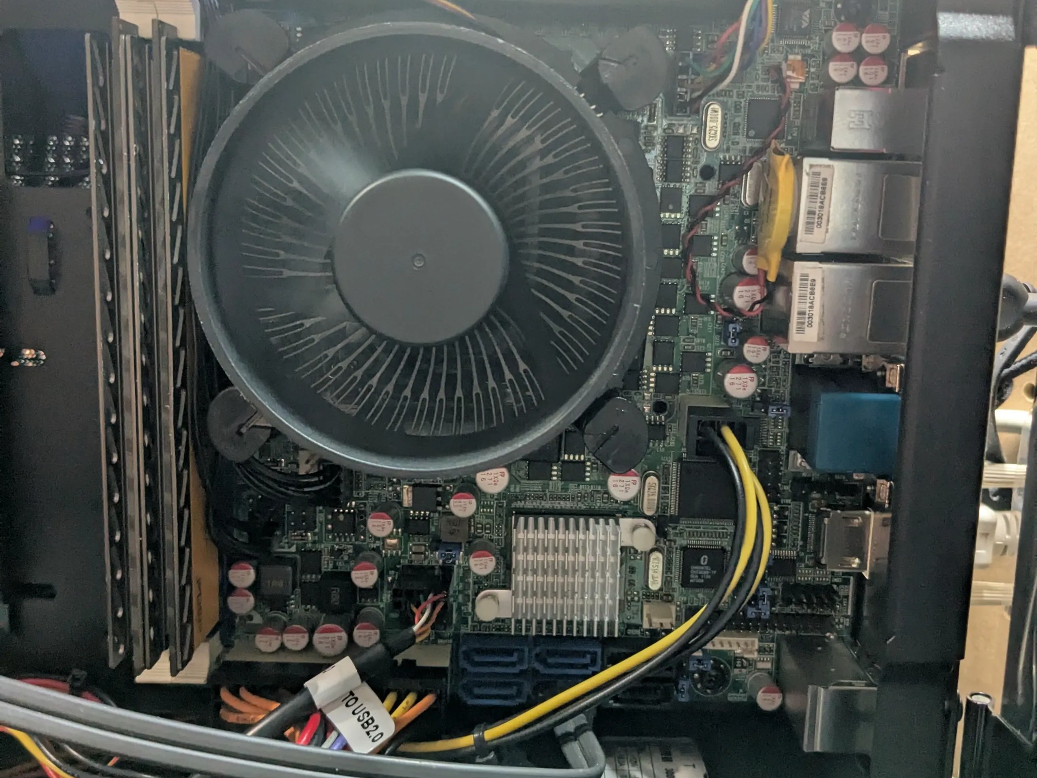 80 FPS Fortnite | 180 Day Warranty | "Honey I shrunk the Gaming PC" | Xeon, RX 460, 16GB RAM, SSD