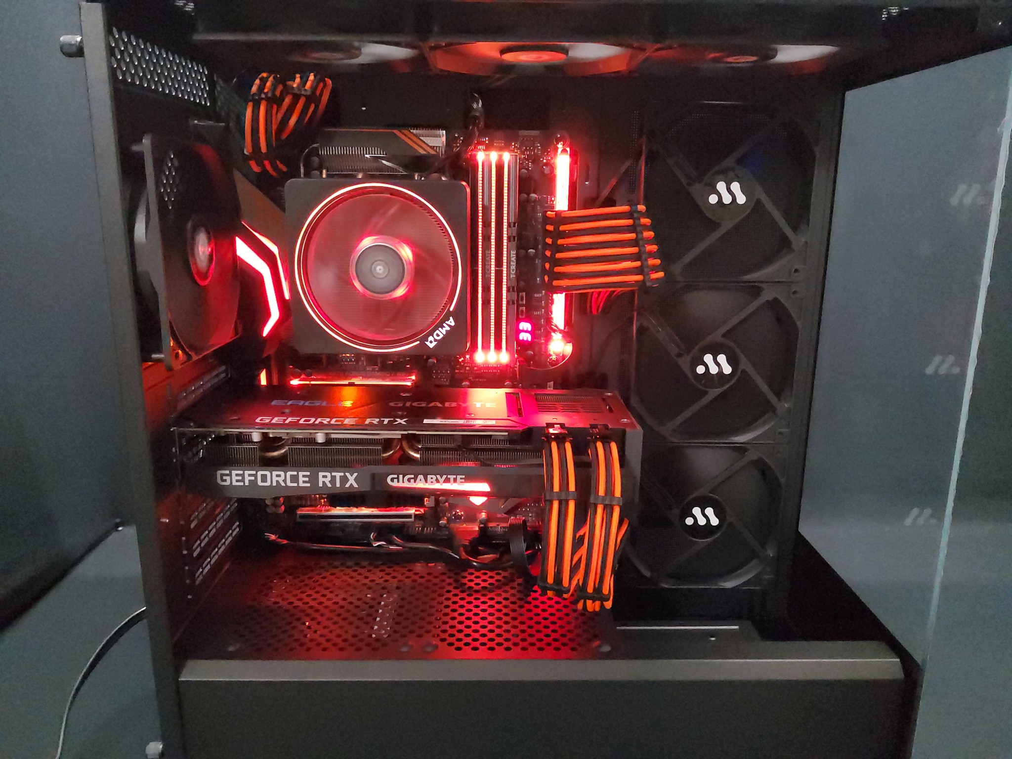🎅Holiday Sale🎅 3070TI 32GB Ryzen 7 2700X X470 Aorus Mobo
