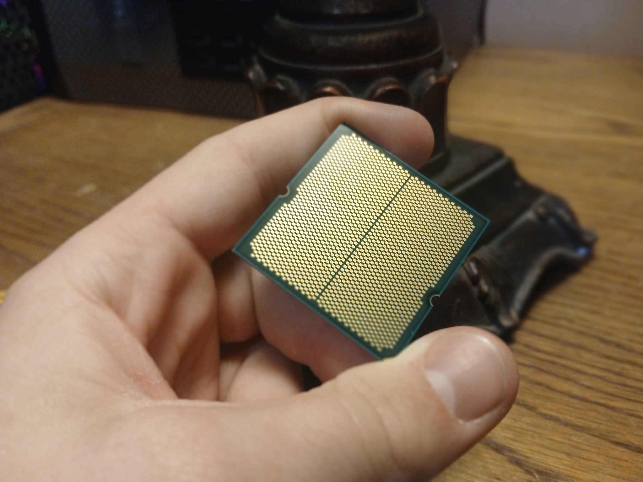 AMD Ryzen 9 7900X
