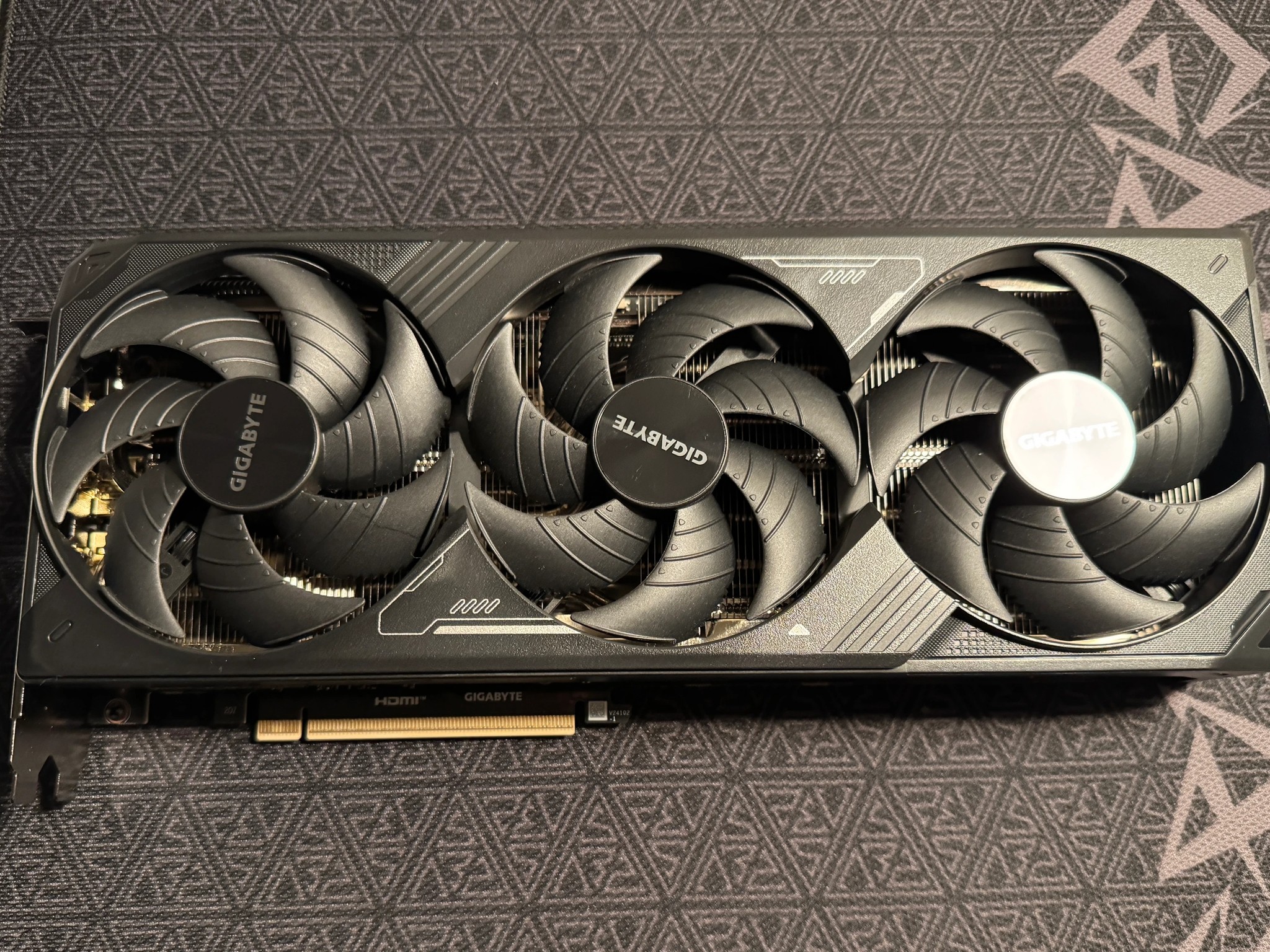 Gigabyte Windforce SFF RTX 5070Ti