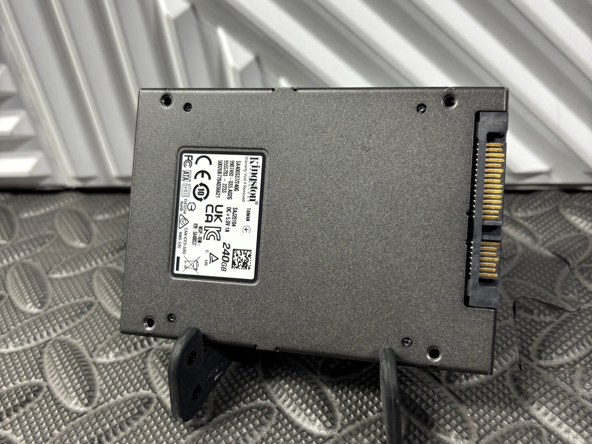 Kingston 240GB SATA SSD | 2.5" SSD | CrystalDiskInfo GOOD | Tested
