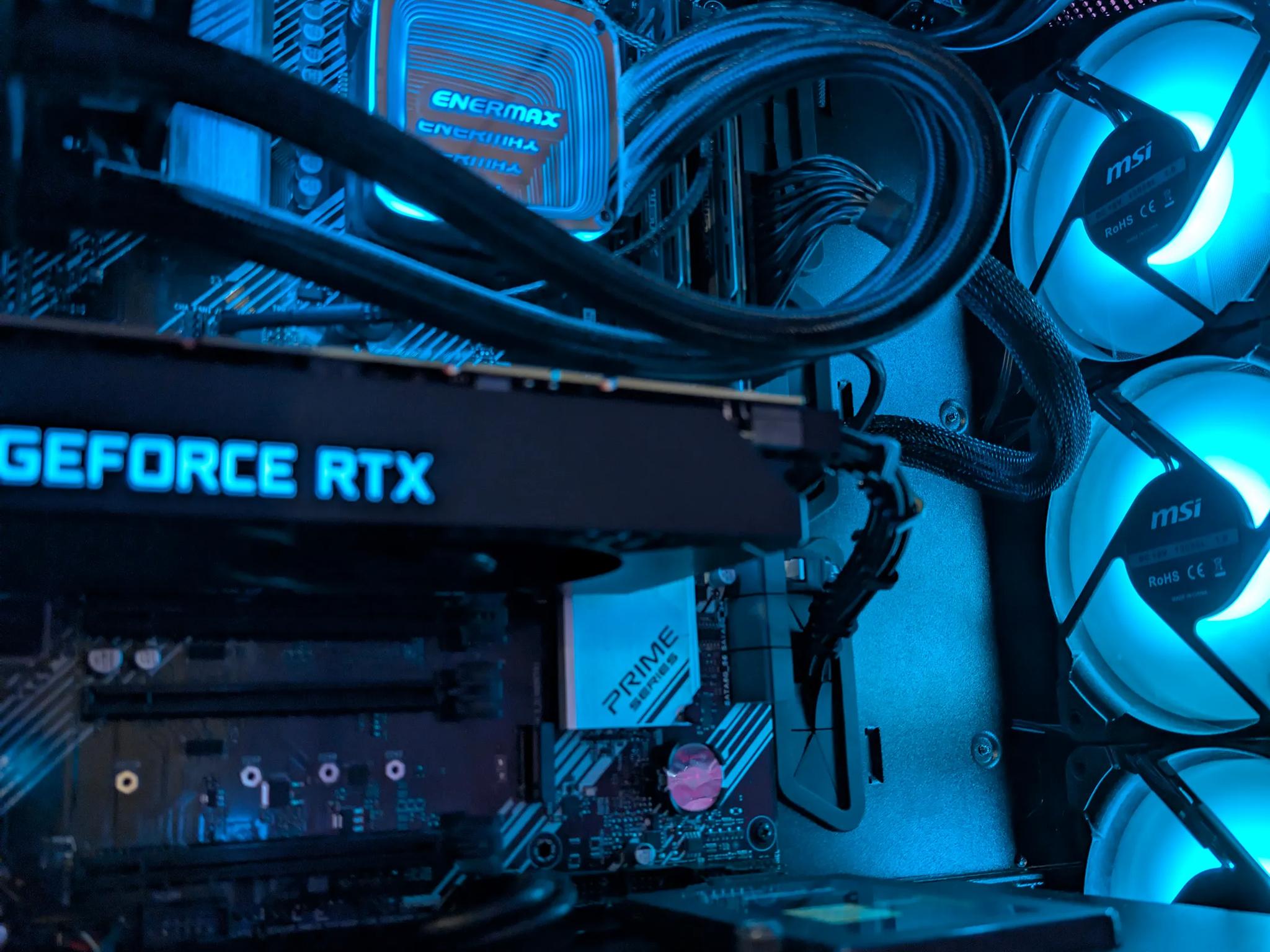 Ryzen 5 4500, RTX 3060 GAMING AND STREAMING PC!