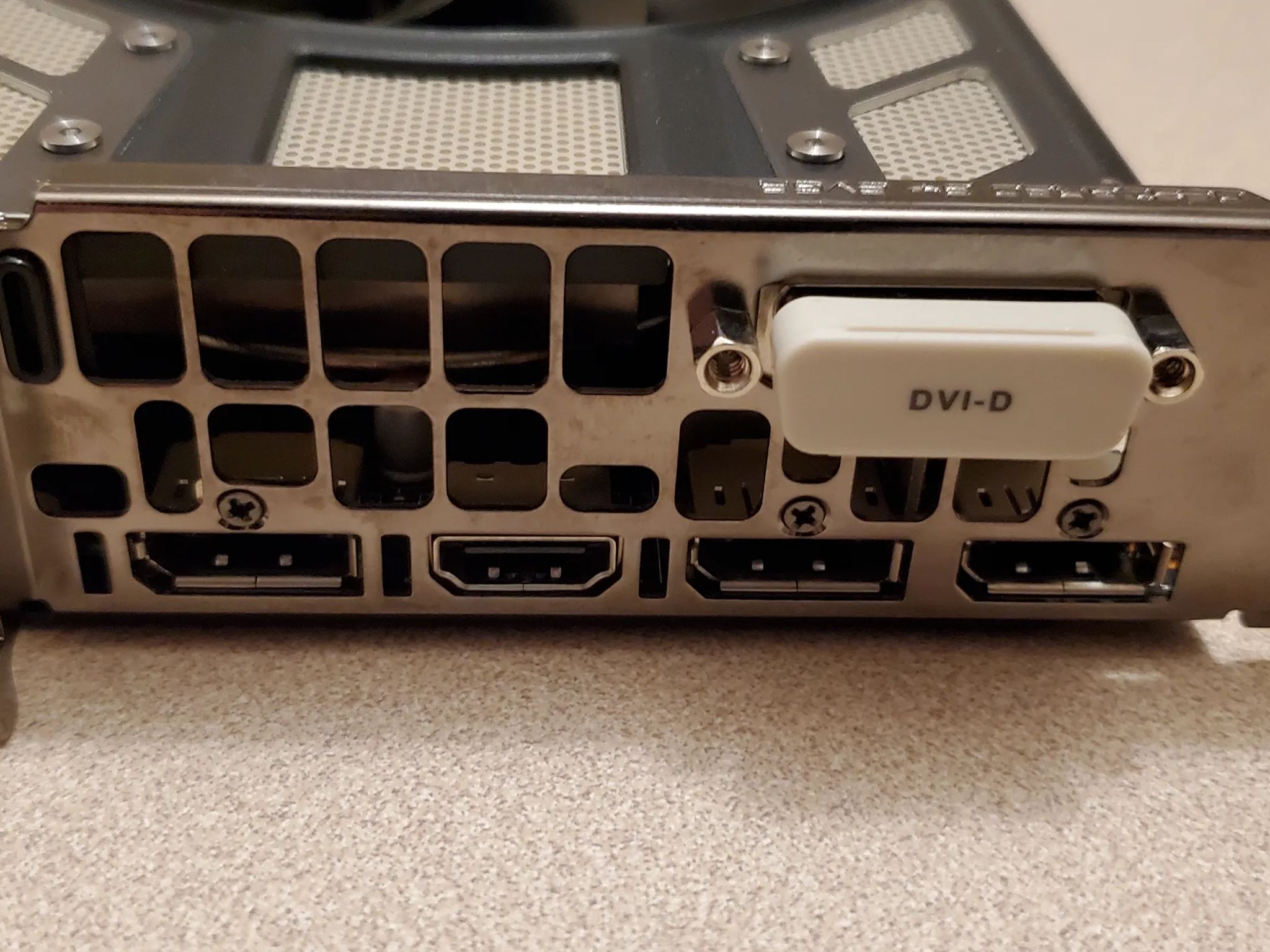 EVGA GeForce GTX 1070 FTW GAMING, 08G-P4-6276-KR, 8GB GDDR5, ACX 3.0 & RGB LED