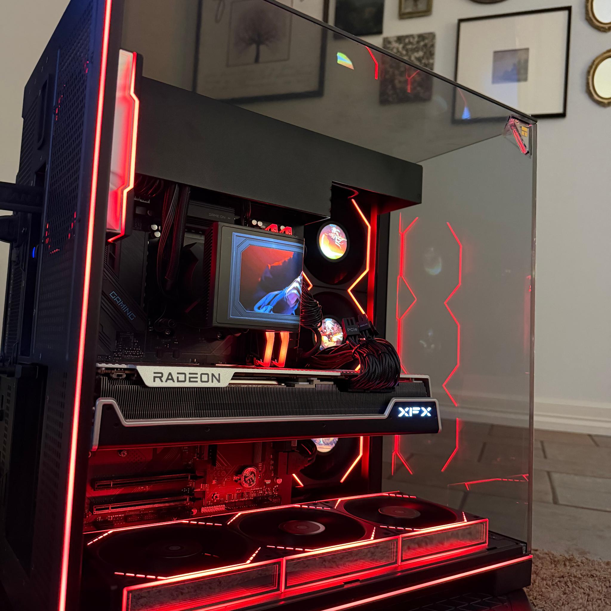 PREMIUM 4K GAMING PC | RYZEN 7 9800X3D | RX 7900 XTX 24GB | 32GB DDR5 | 5TB STORAGE | TRYX PANORAMA