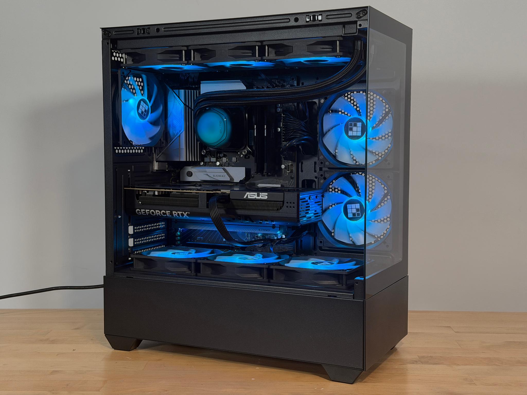 RTX 5070 Intel Core Ultra 5 245k Gaming PC