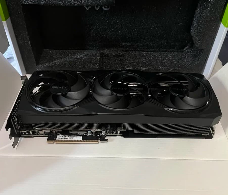 RTX 5080 PNY OC (Used, Like-new)