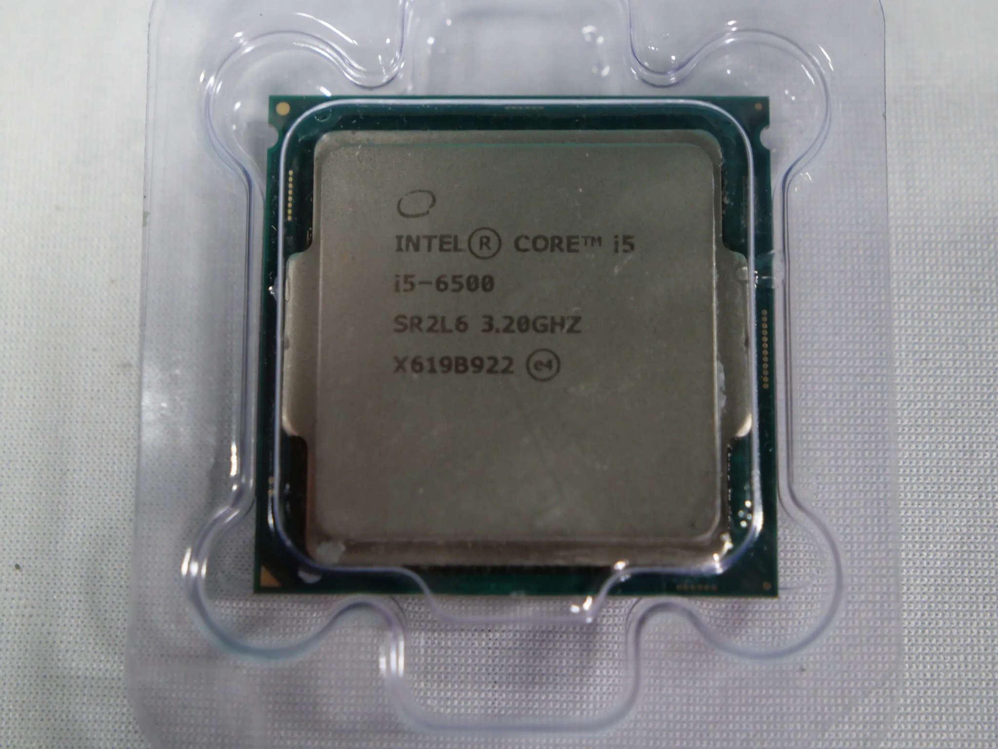 i5-6500 @ 3.2 ghz. Free Ship!