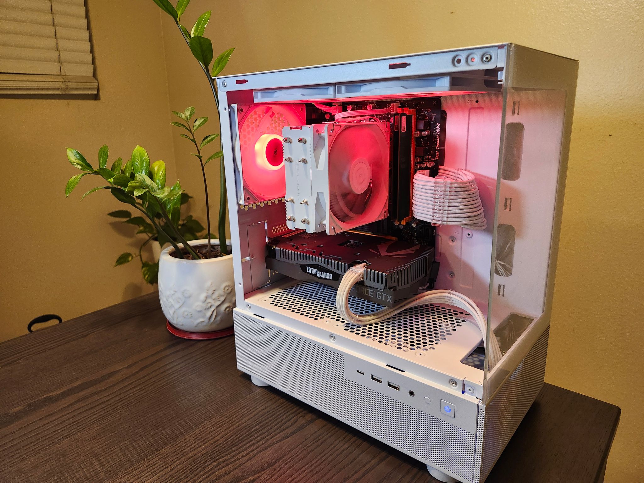 Ryzen 5 3600 + GTX 1660 Ti | All White Gaming PC | 16GB RAM | 512GB NVMe