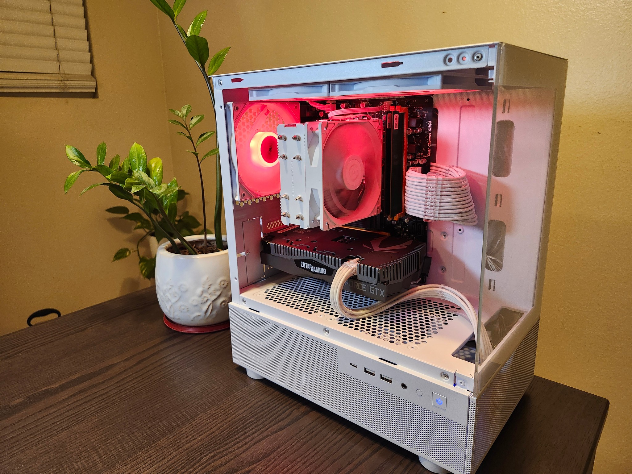 All White Gaming PC | Ryzen 5 3600 | GTX 1660 Ti | 16GB RAM | 512GB NVMe