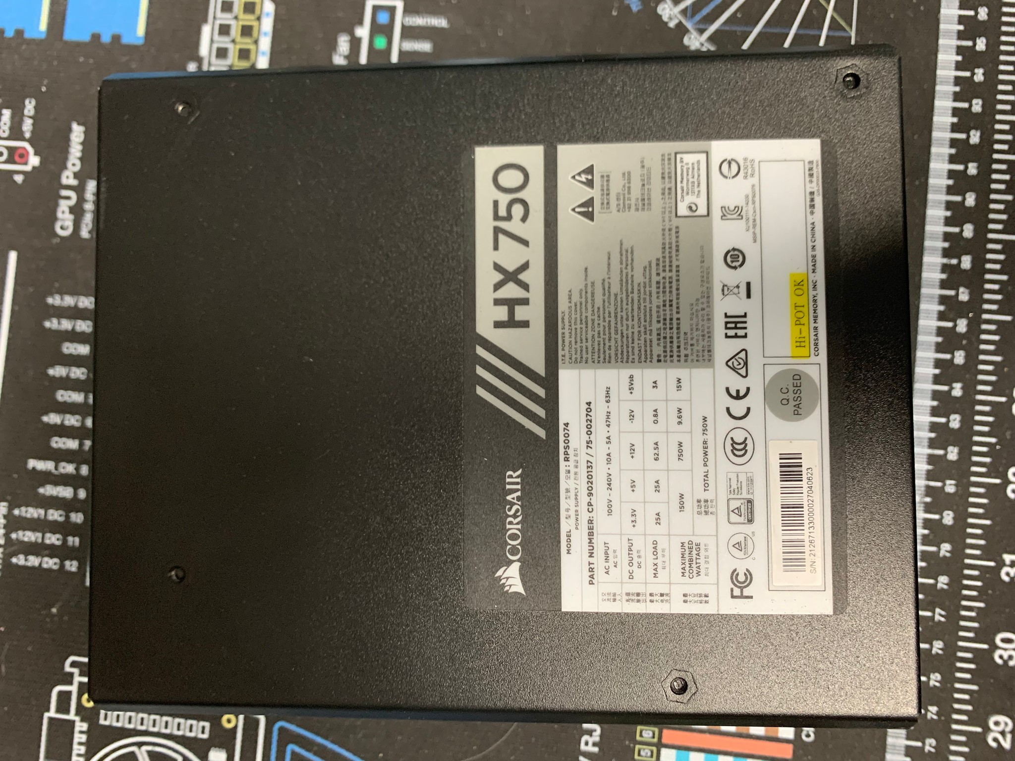 Used Excellent Condition Corsair HX750
