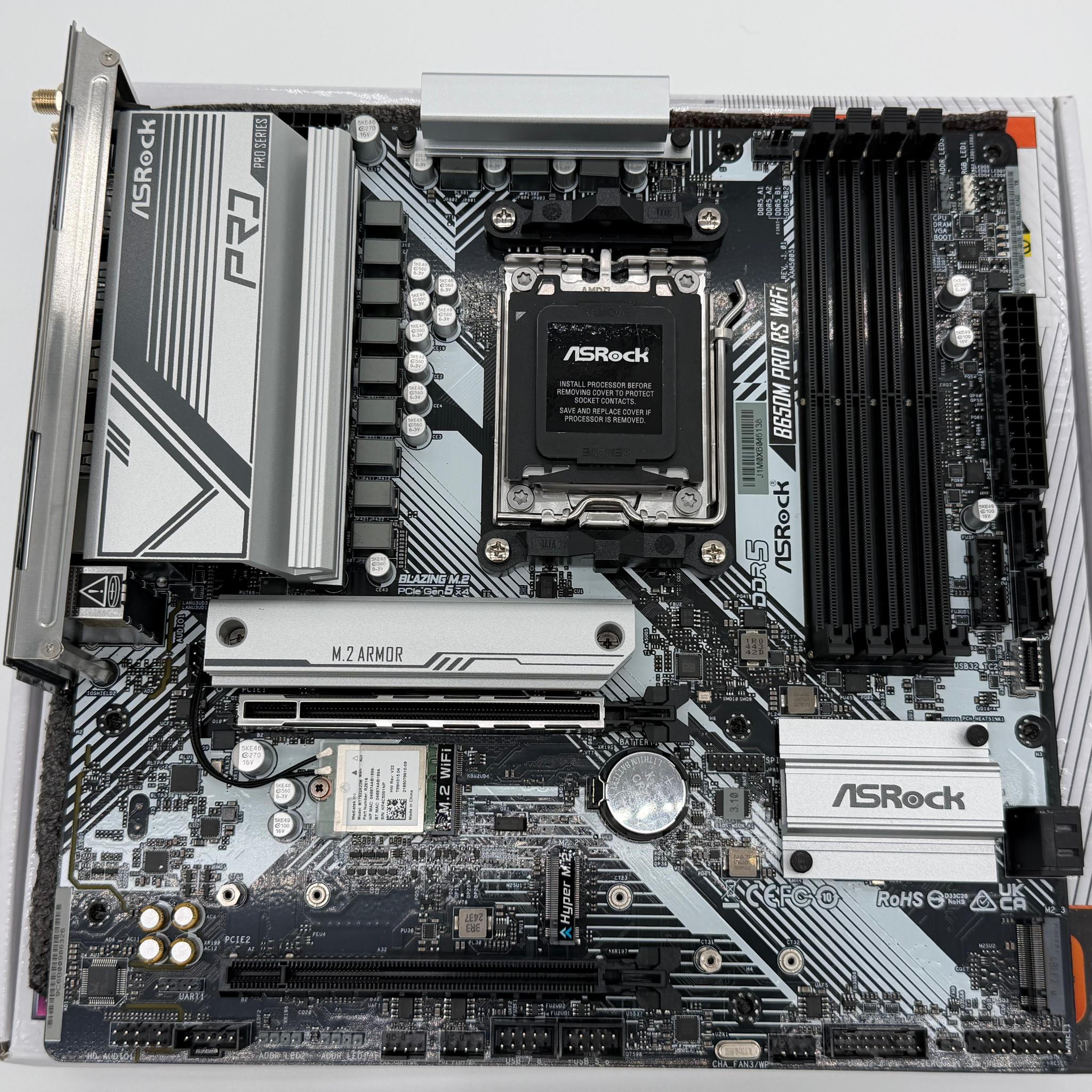 ASRock B650M Pro RS WiFi + Crucial T500 1TB + Windows 11 Setup