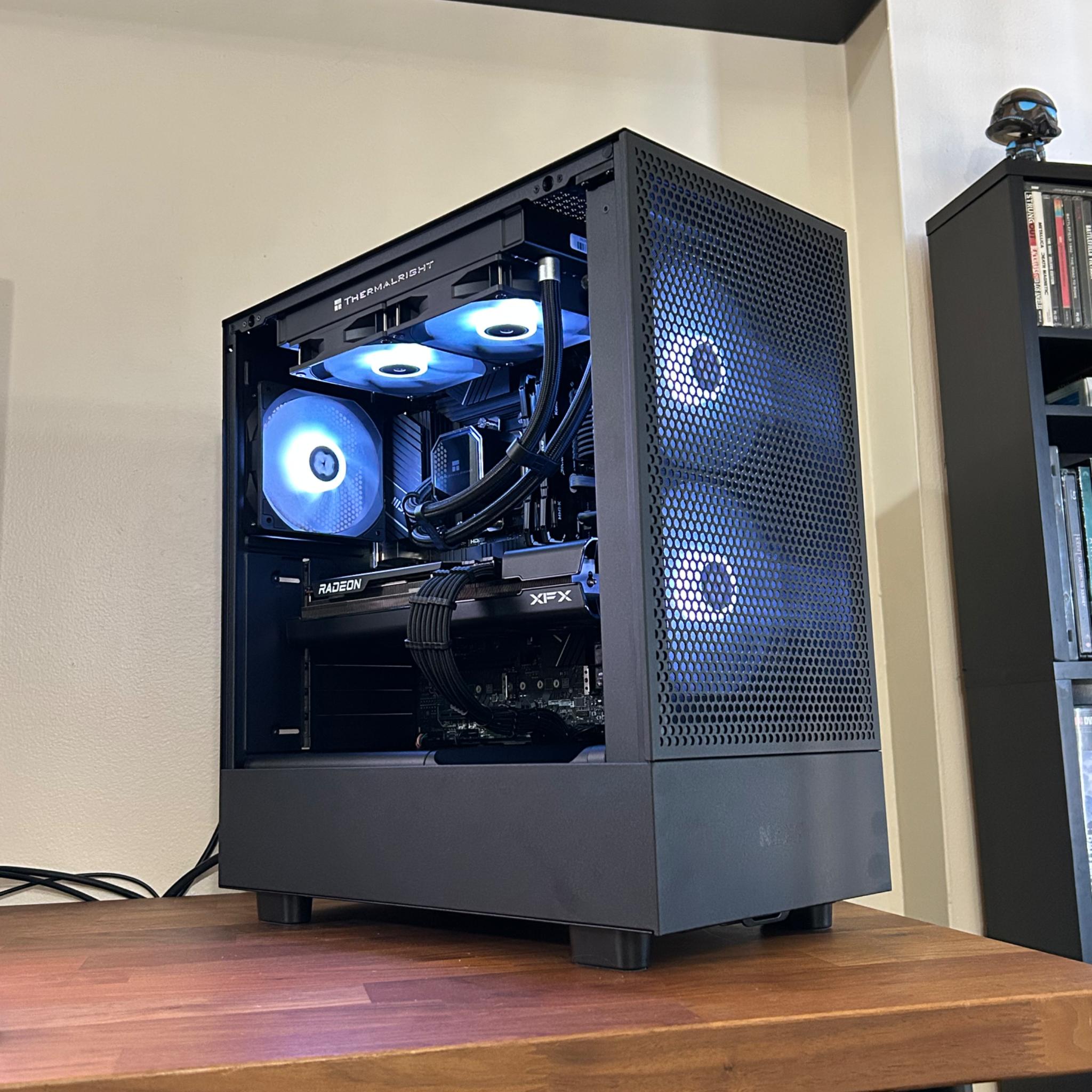 *HOLIDAY SALE* RX 7700XT | Intel i5 12600KF | 32GB DDR4 | 1TB SSD | The Operator RX