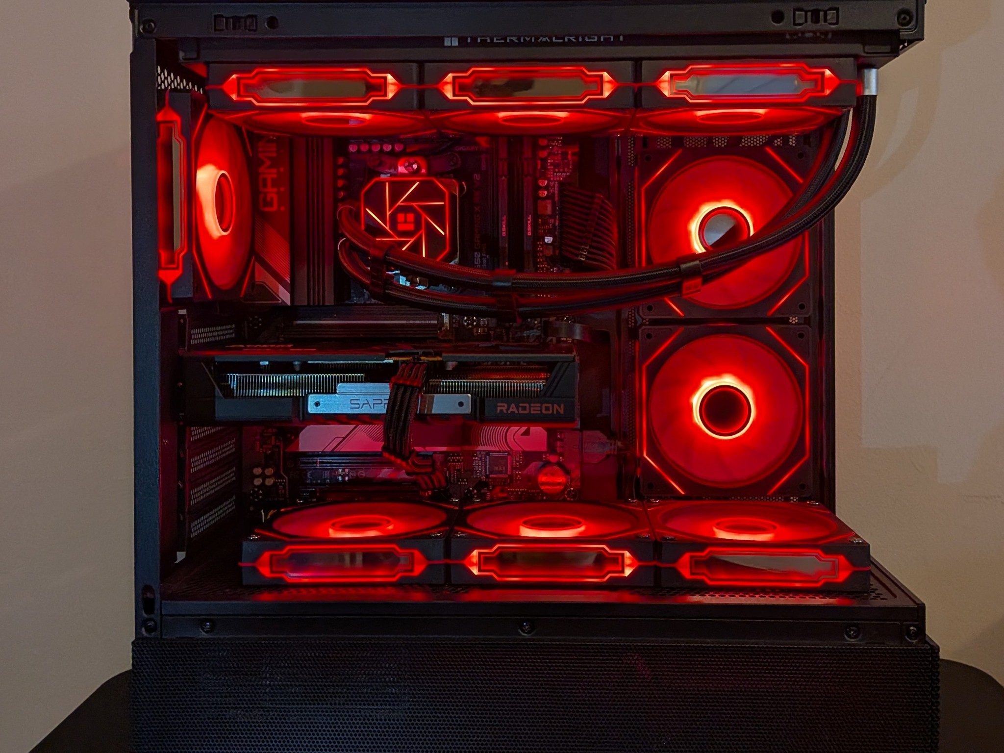 RX 9060 XT 16gb - Ryzen 5 7600x | Gaming PC