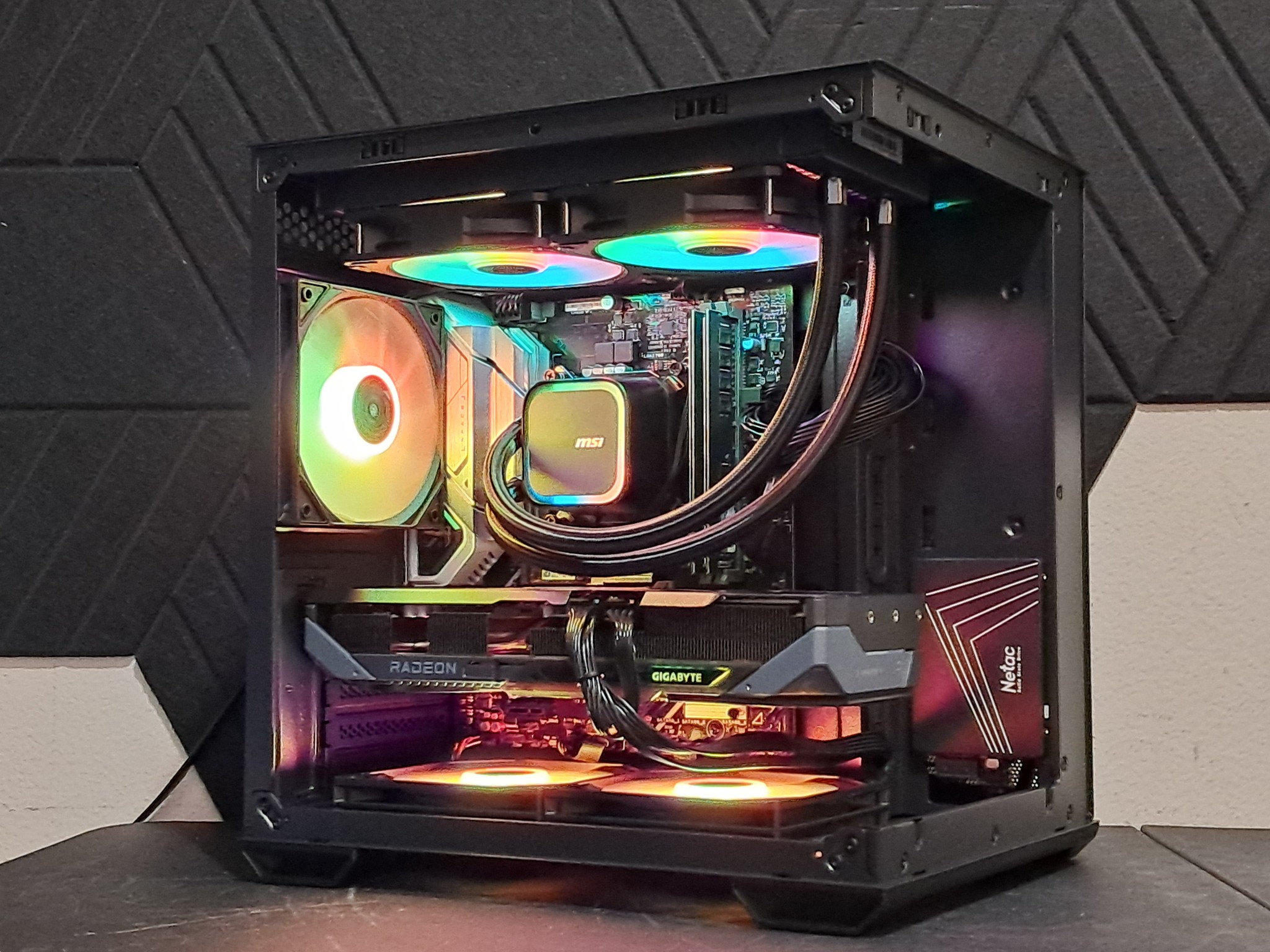 ⛈️1440p Gaming Beast⛈️PCIe 5.0 | RX 9070 GRE | 6-core Intel | WiFi!