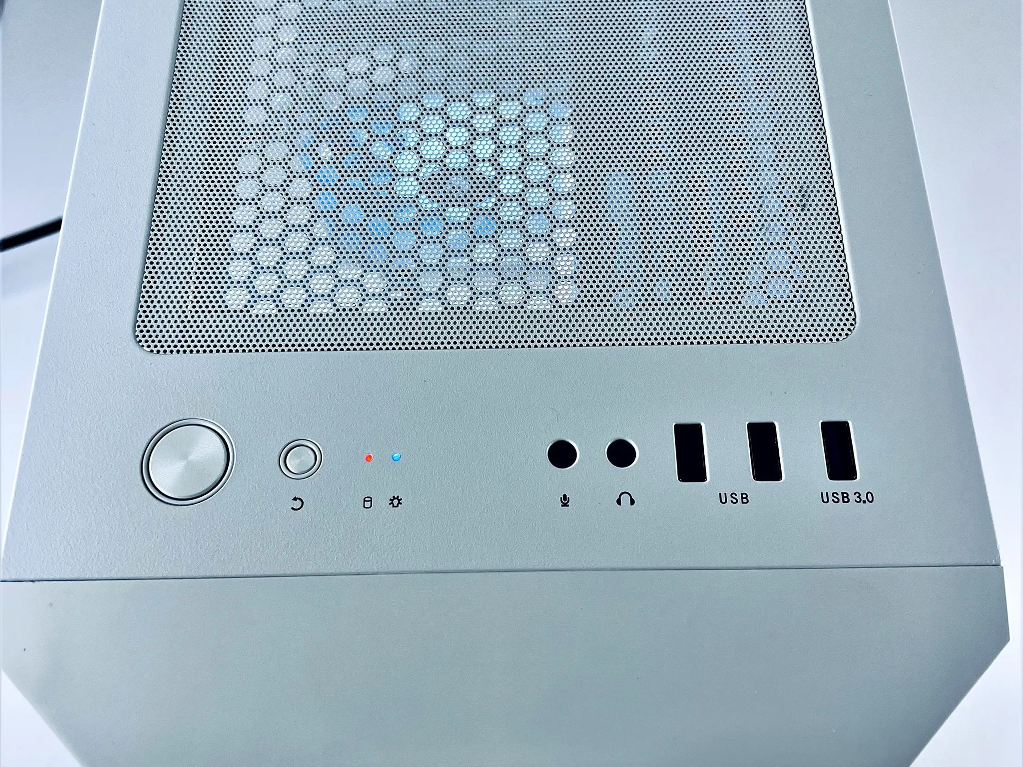 Intel i5-12400 | RTX 3060 | White Theme Mid-range Gaming PC Build