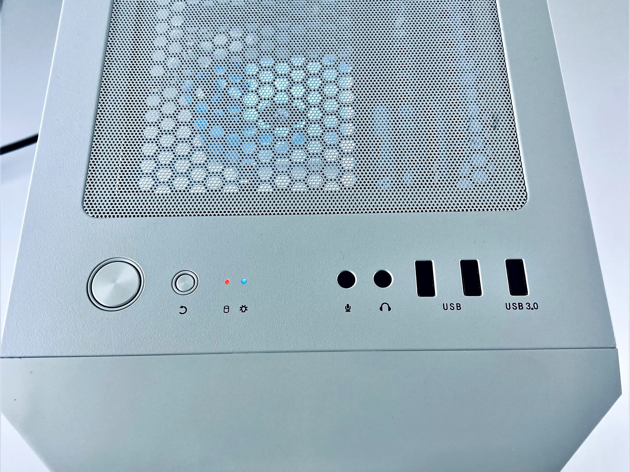 Intel i5-12400 | RTX 3060 | White Theme Mid-range Gaming PC Build