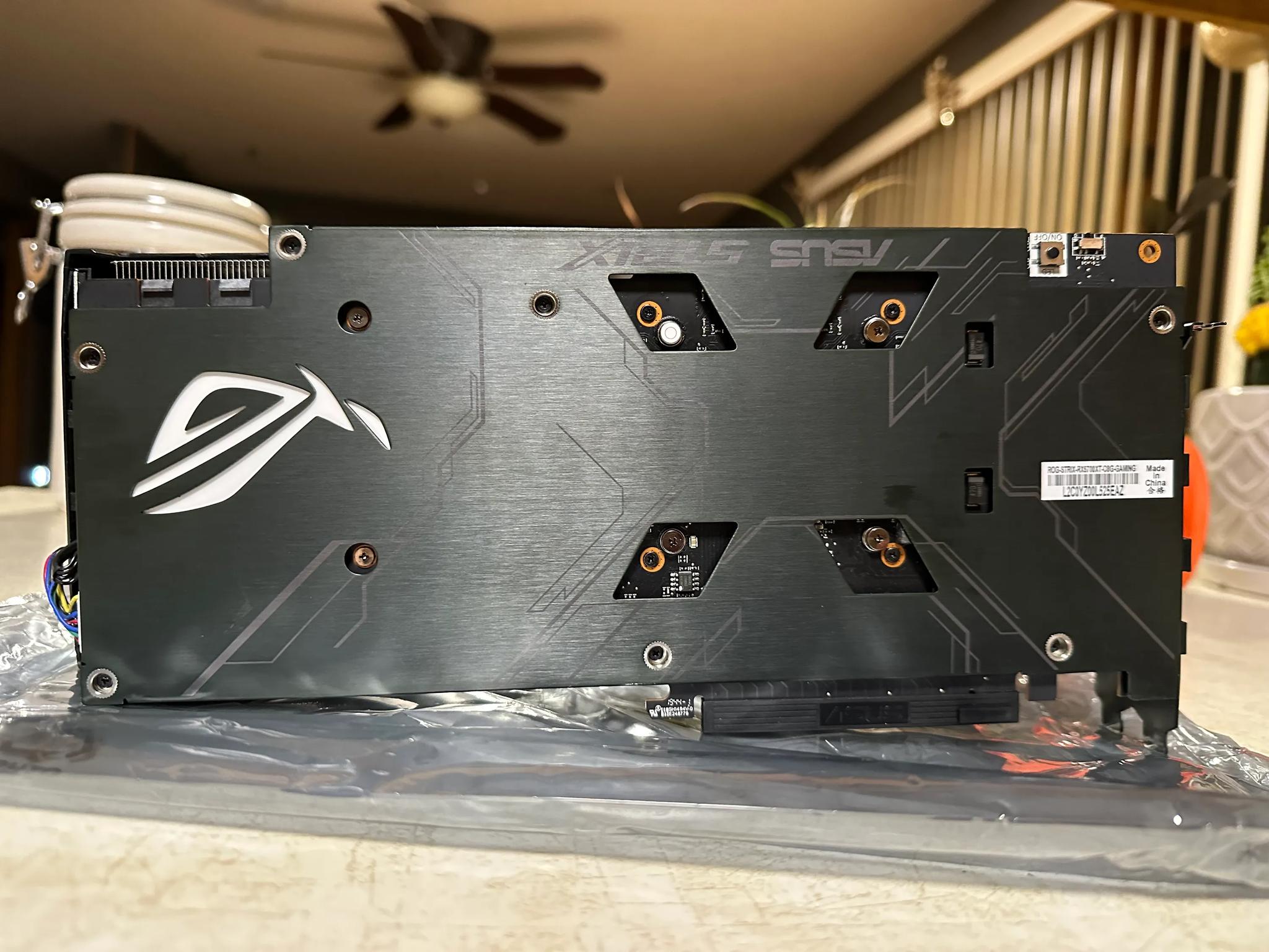 ASUS ROG Strix 5700XT OC