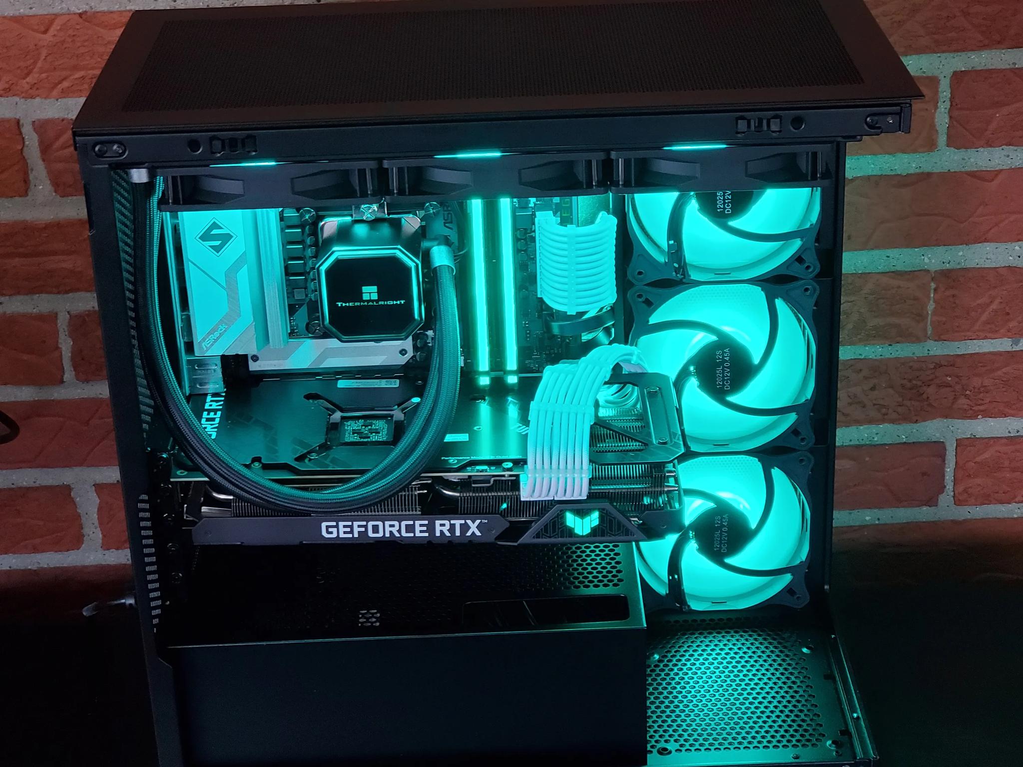 RTX 3070 Ti // i7 11700k // 360mm AIO // 16GB RAM // 1TB SSD
