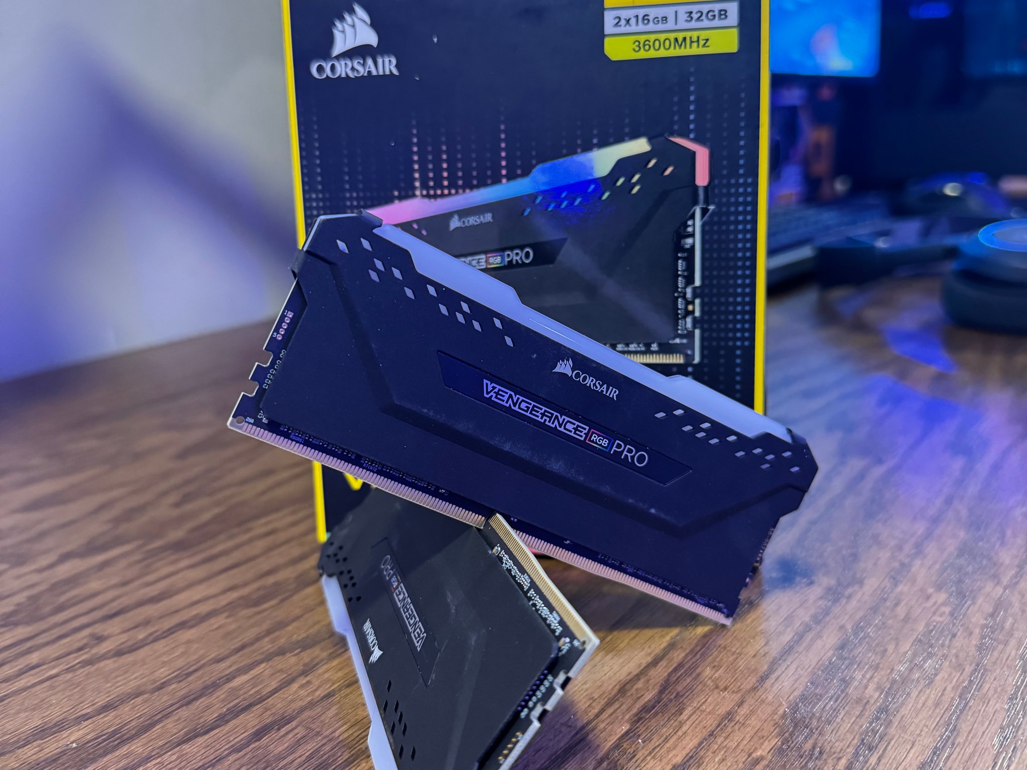 Corsair Vengeance RGB PRO DDR4 2x16 3600MHz CL18