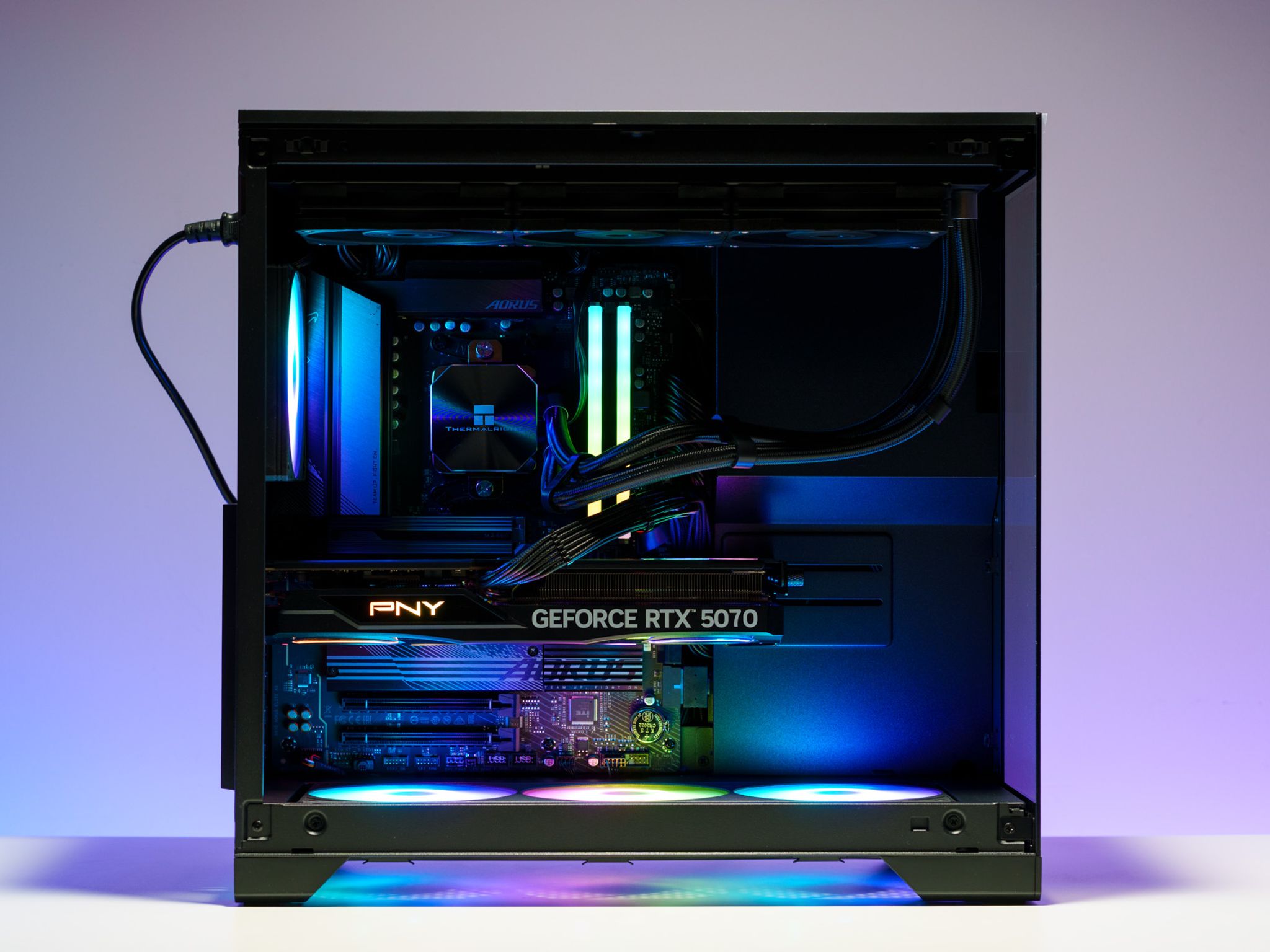 RTX 5070 + Ryzen 9 7900X Gaming PC | 32GB DDR5-6000 CL30 | 1TB Gen4 | 360mm AIO | 750W Gold