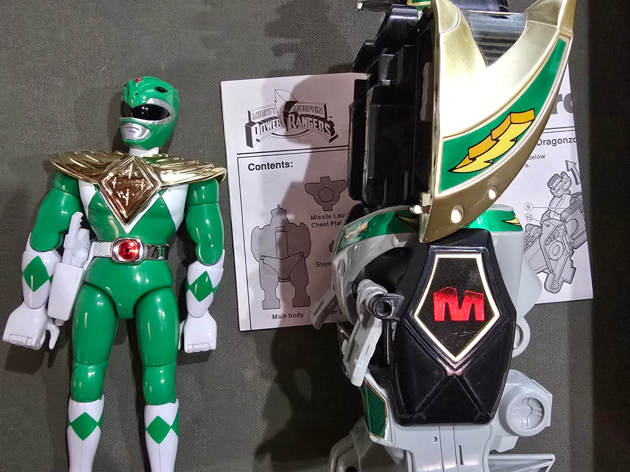 Vintage 1993 Bandai Mighty Morphin Power Rangers Dragonzord w/ Green Ranger