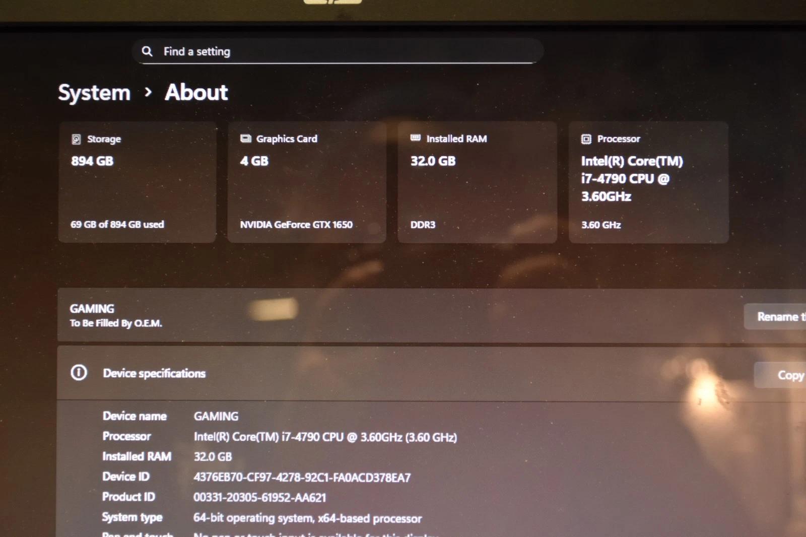 Intel I 7 4790 RAM 32 GB GPU GTX 1650 1 TB NVME 700 watts 80 plus gold  & speakers & keyboard& mouse