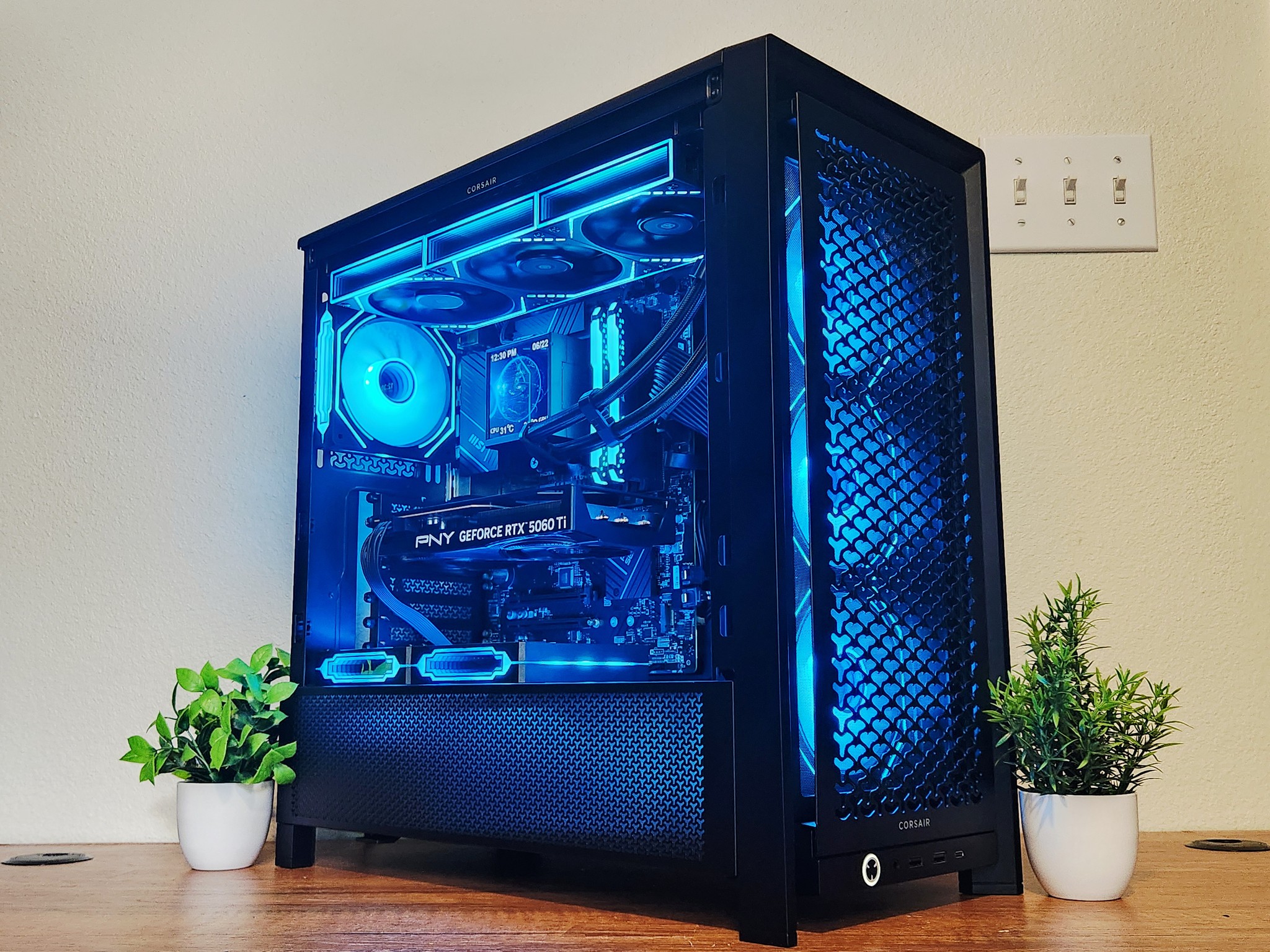 RTX 5060 Ti 16GB | I5 13600KF | 32GB RAM | 4TB NVMe/SSD + HDD | WiFi + BT | WINDOWS 11 Pro
