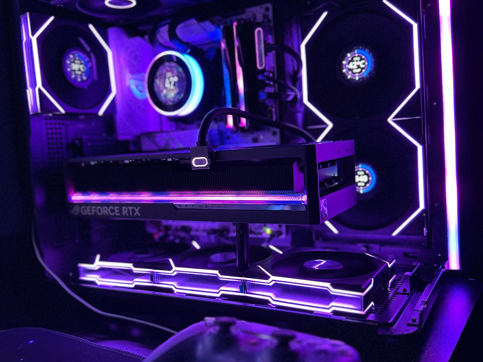 Ryzen 7 9800X3D PC | RTX 5090 ROG Astral | 32GB DDR5 | 2TB NVMe