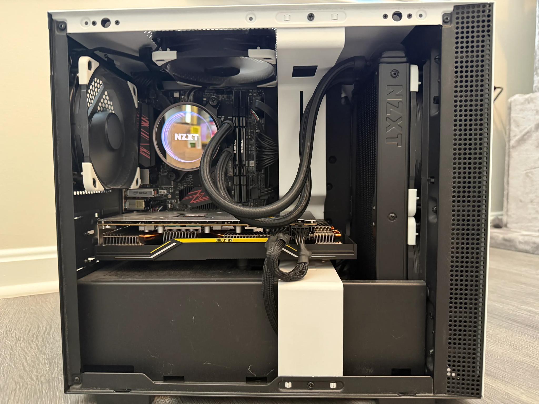 Mini Black & White Gaming PC - AMD Ryzen 5 3600X, AMD RX 5700XT, 32 GB RAM, Windows 11 Home
