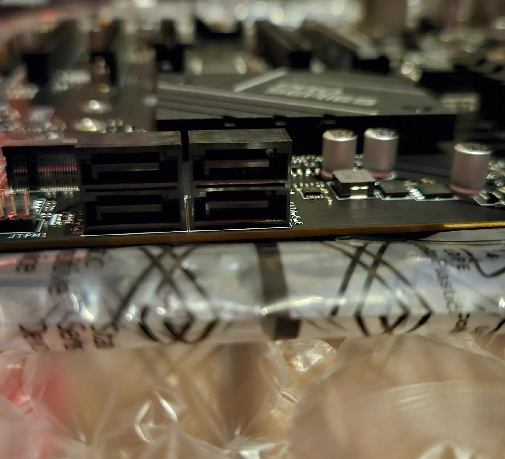 MSI Pro Series B760-VC WIFI DDR5