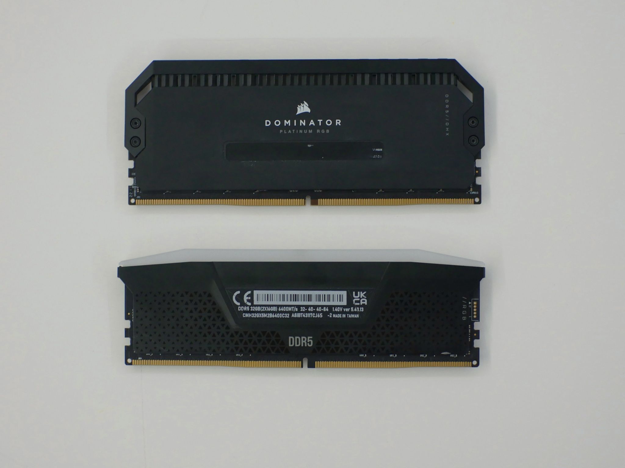 DDR5 32GB, vengeance 16gb 6400mt/s, dominator platinum 16gb 5200MT/s