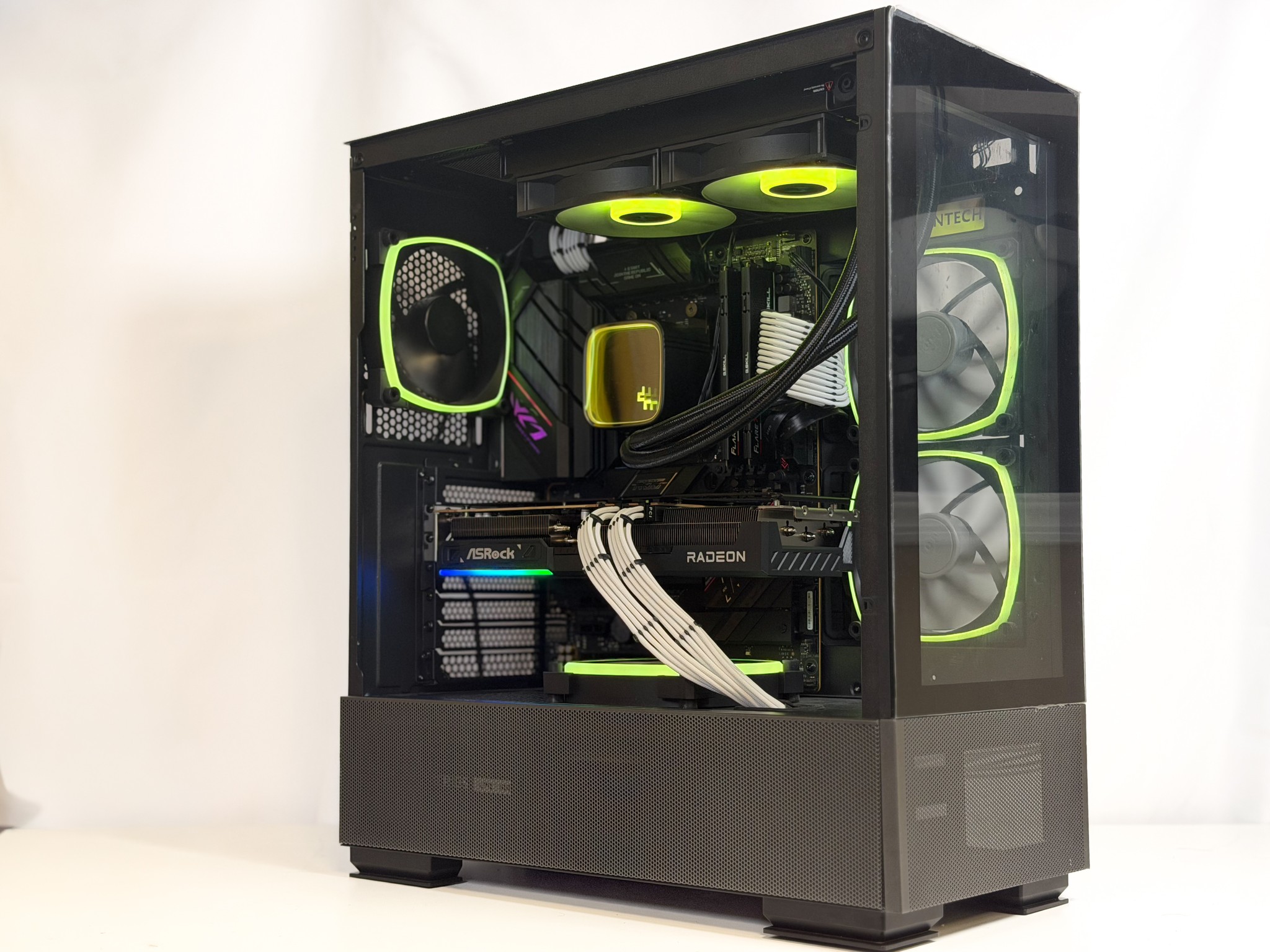 🔨1440p Crusher - RX 9070 | 7700X | 2TB SSD | 32GB DDR5