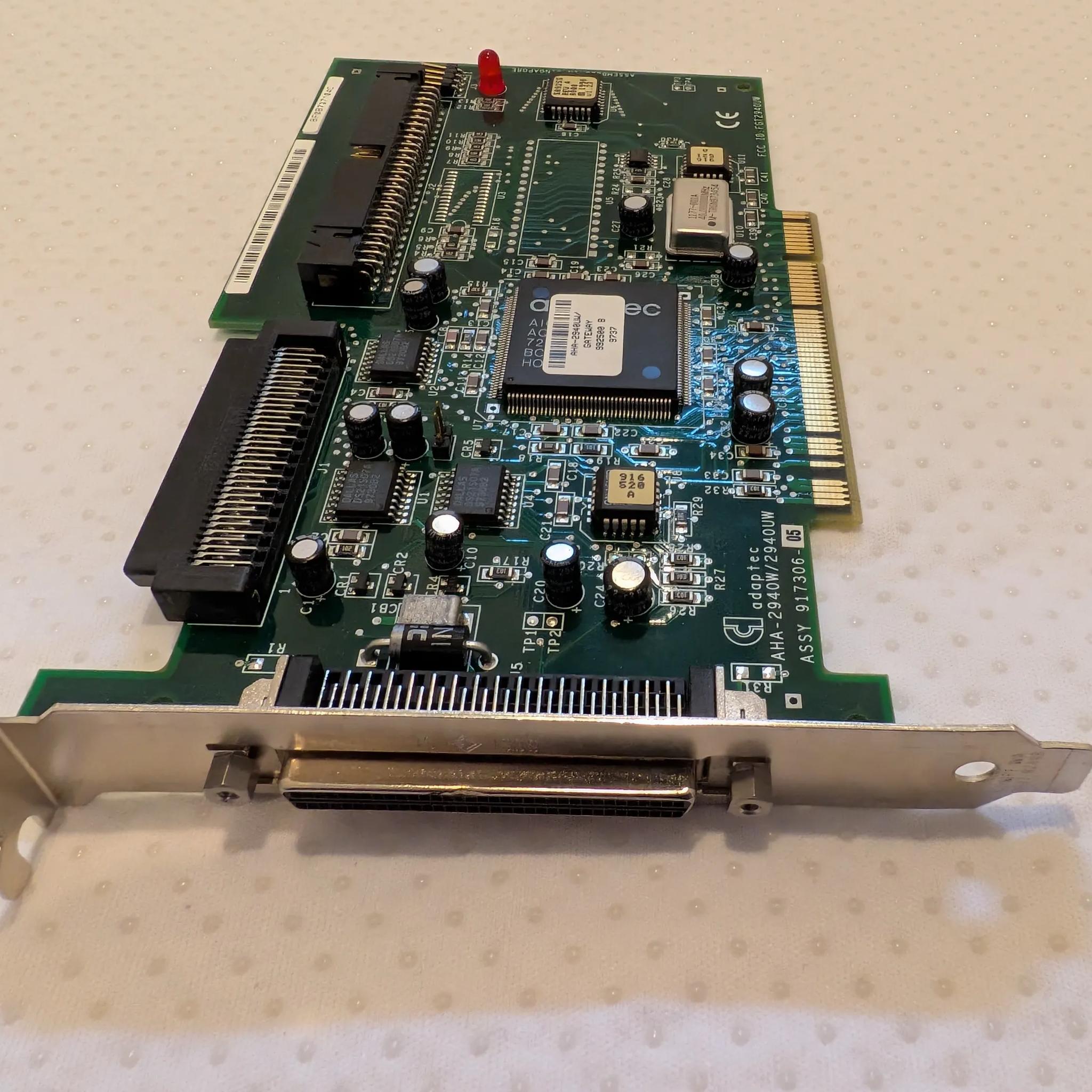 Adaptec AHA-2940UW PCI Wide Ultra SCSI Controller