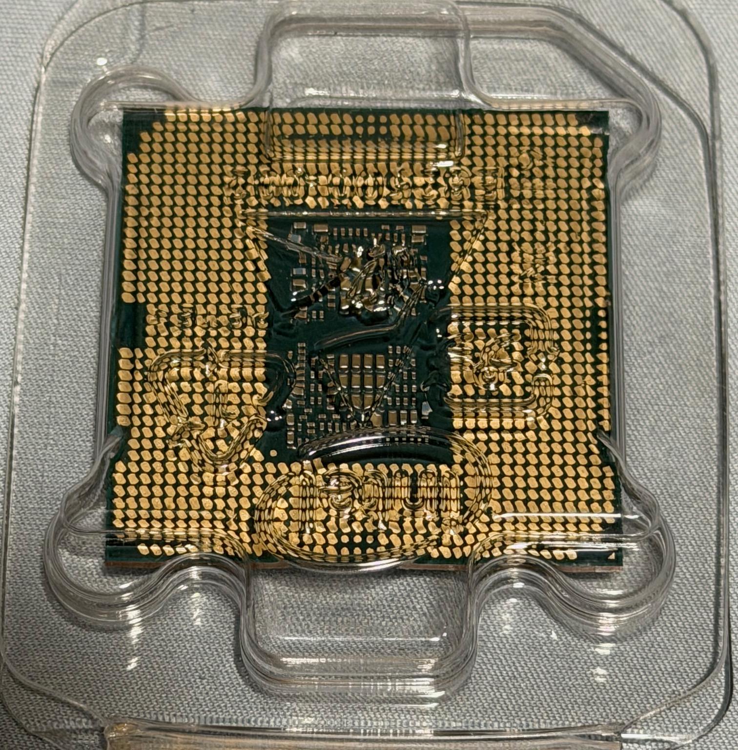 Intel Core i7 10th Gen - Core i7-10700K Comet Lake 8-Core 3.8 GHz LGA 1200