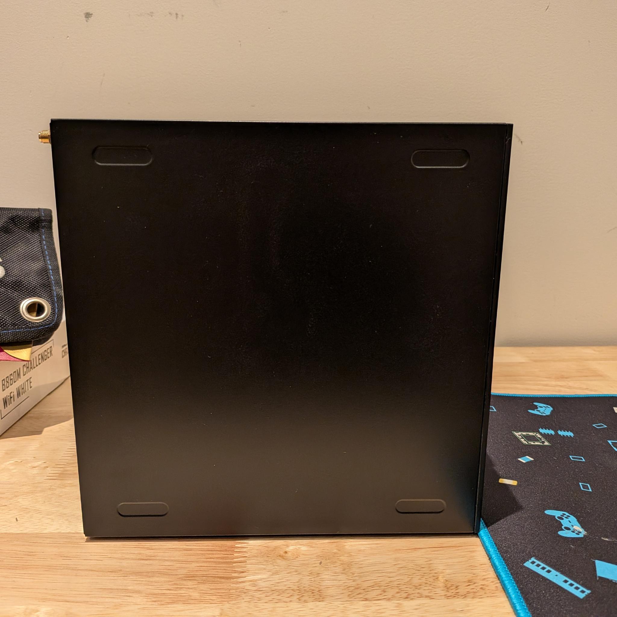 Steam Machine Killer - RX 7600, Ryzen 5 5500, 32 GB DDR4 RAM, 1 TB NVME