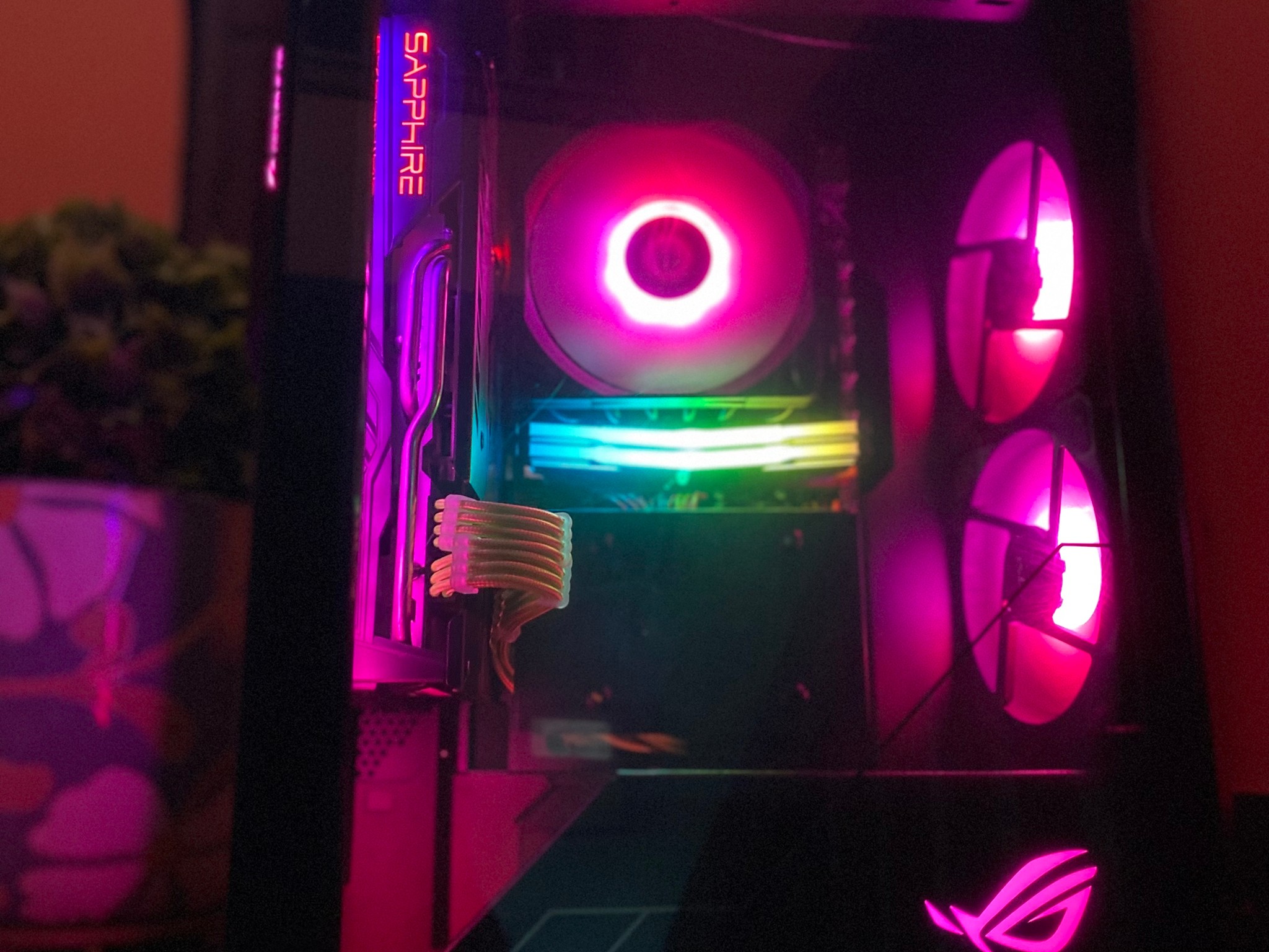 ASUS ROG-Z11 🥷|RX 5700XT| I7-6800K(6-c/12-t)| 16GB Warhawk RGB RAM| 1TB M.2 SSD| Windows 11 Home