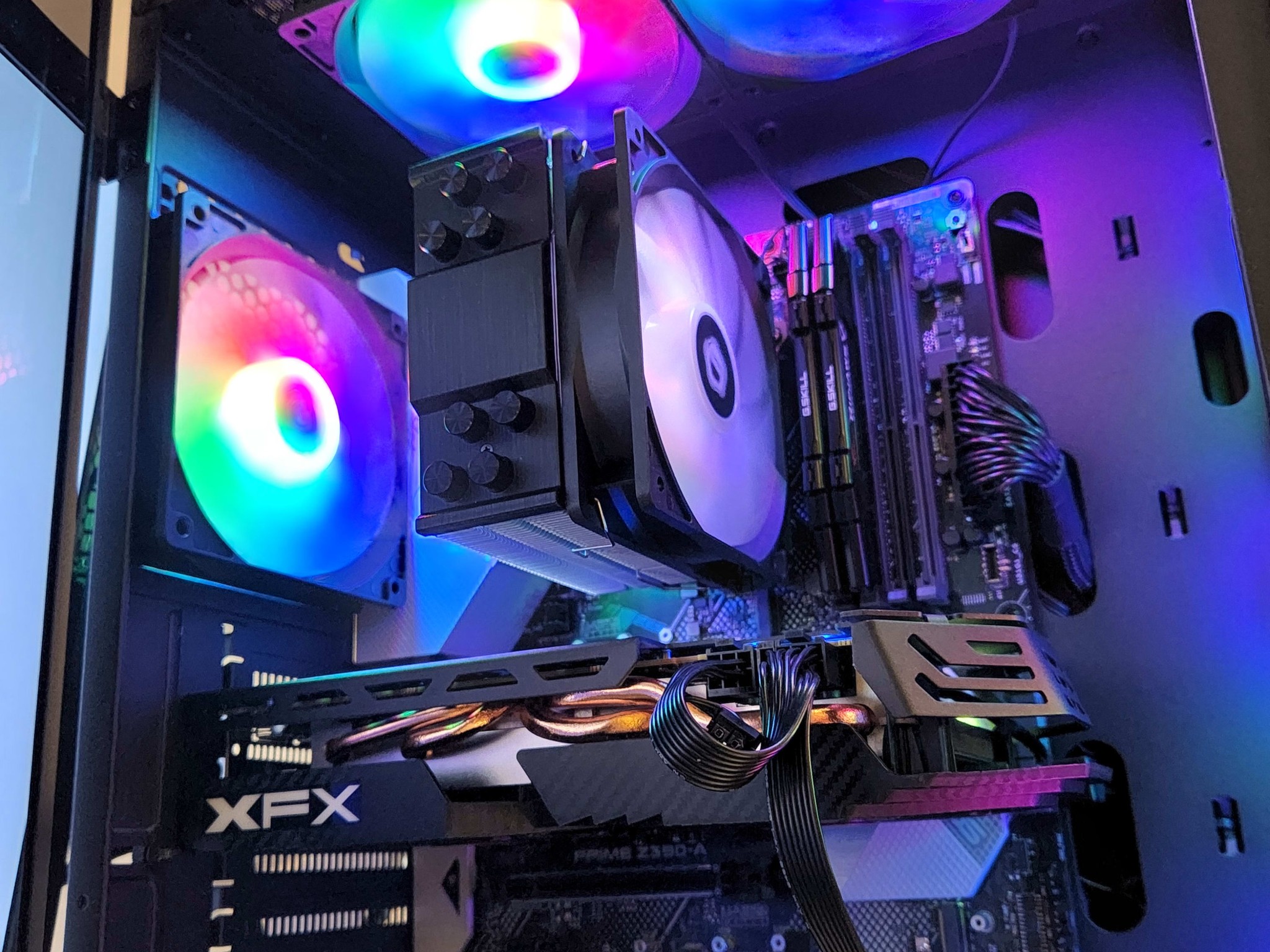 JT-2 | i7-9700K | RX 590 | 16GB RAM | 1TB SSD | Wi-Fi | Windows 11 Pro