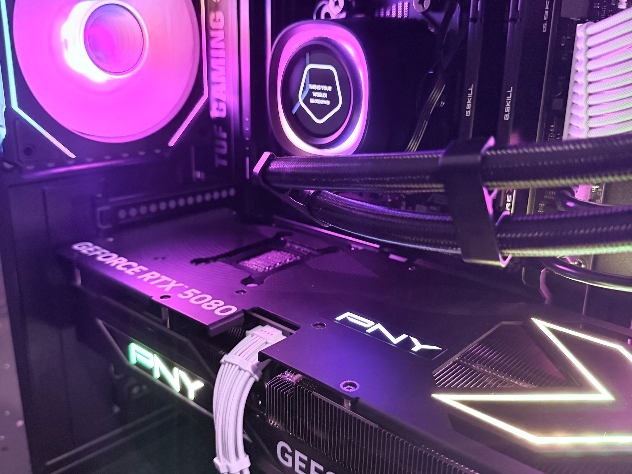 ⚫️"Titan Eclipse"🌈 | 4k Gaming | RTX 5080 | Ryzen 7 9800X3D | 32GB DDR5 | 3TB Storage | Free Ship